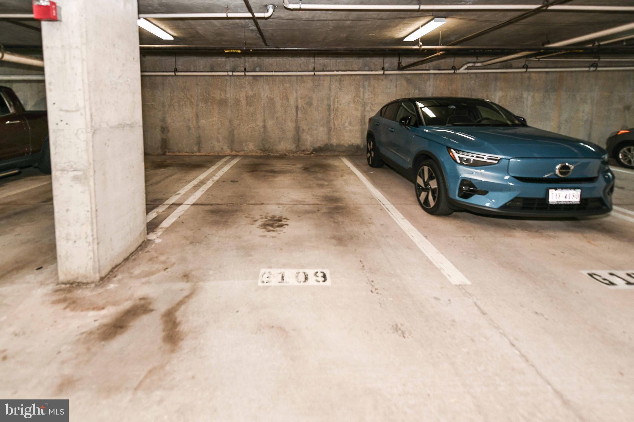 JEFFERSON PARK - Residential Lease