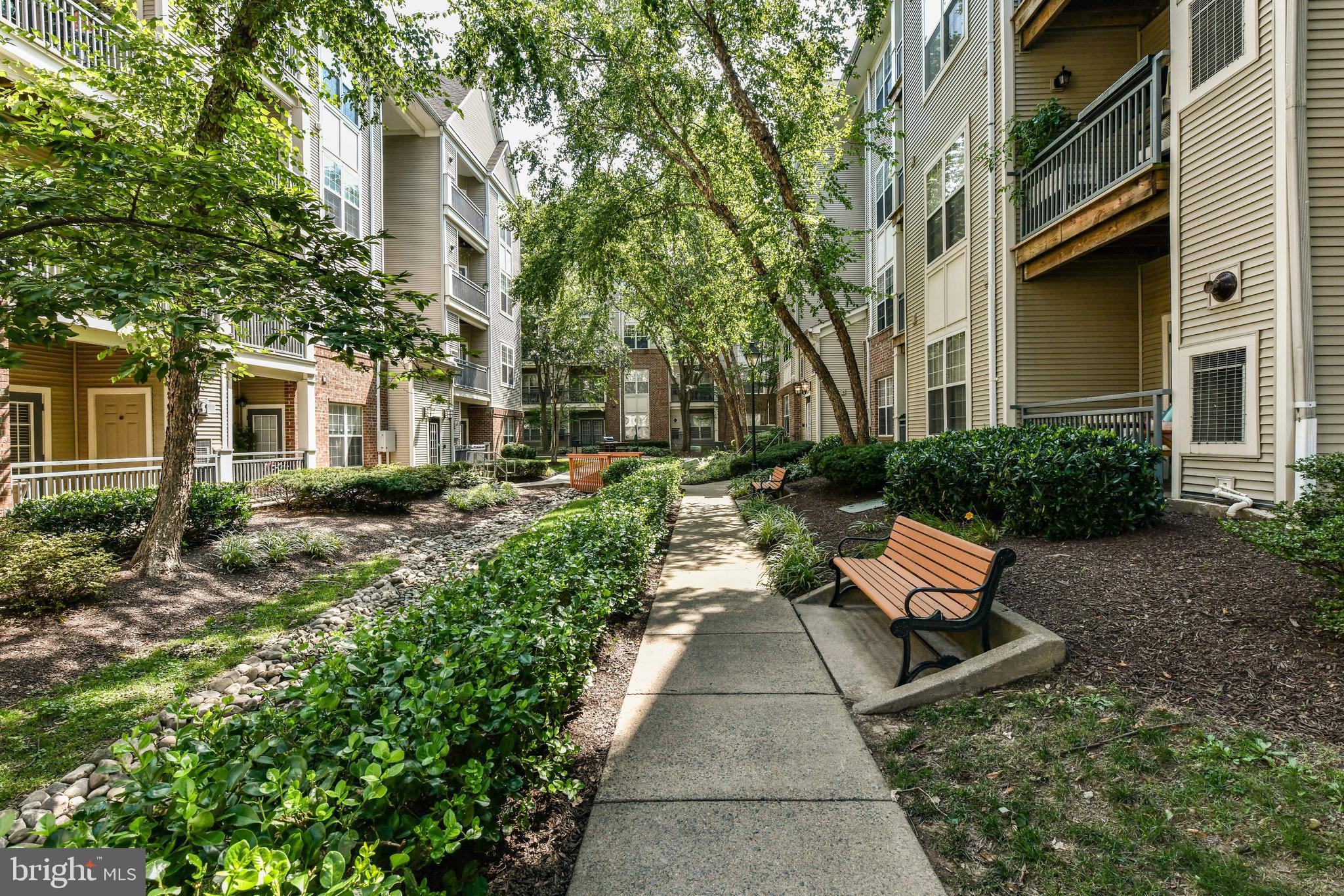 JEFFERSON PARK - Residential Lease