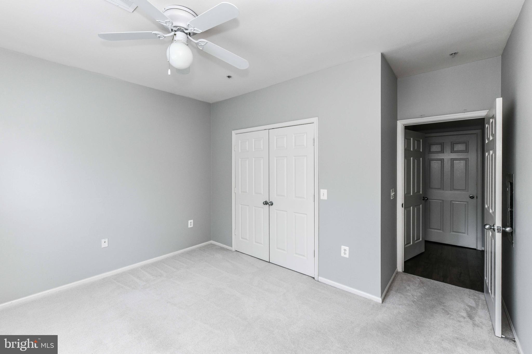 JEFFERSON PARK - Residential Lease