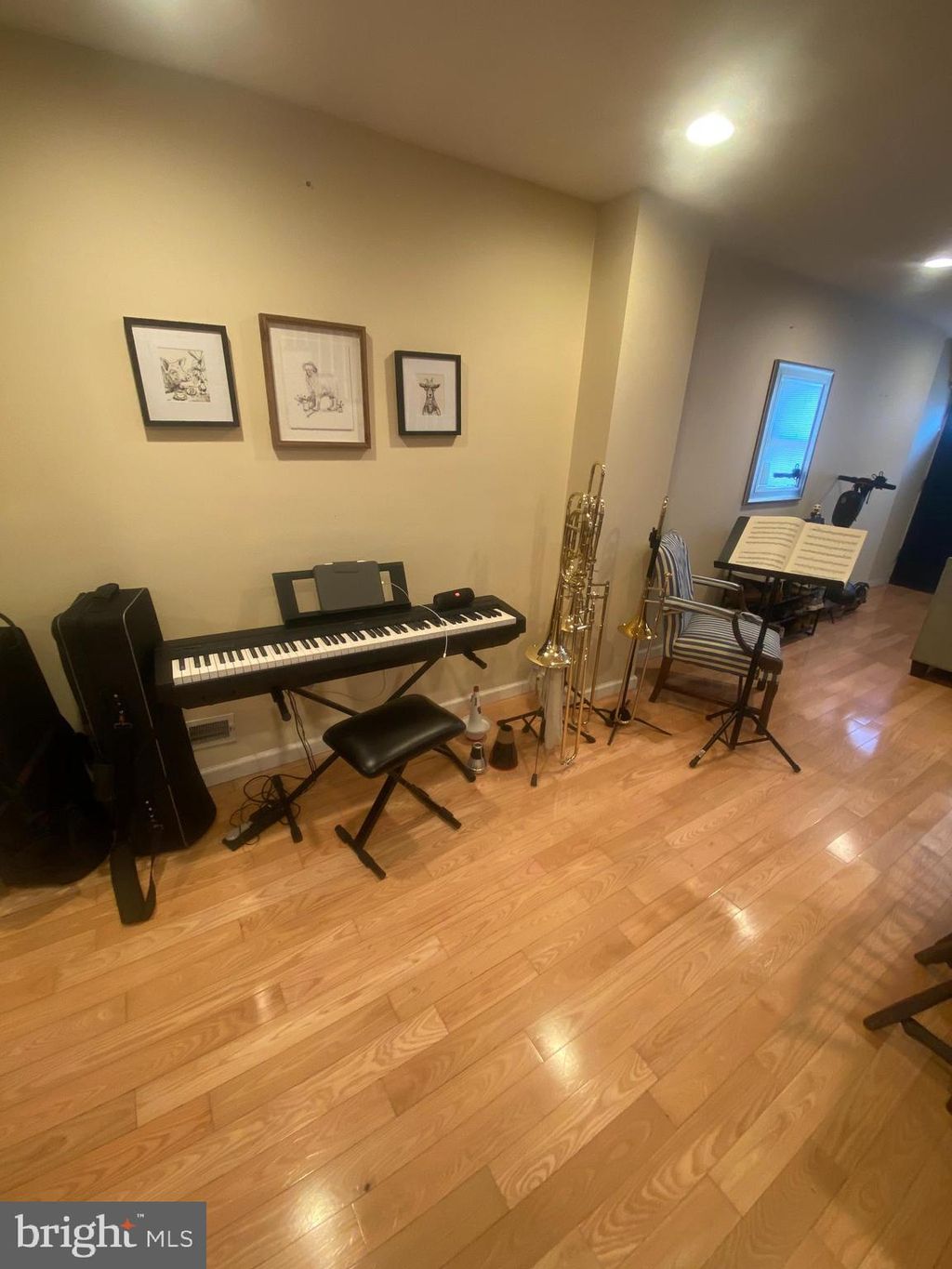 Photo of 902 Cantrell Street, PHILADELPHIA, PA 19148 (MLS # PAPH2494046)