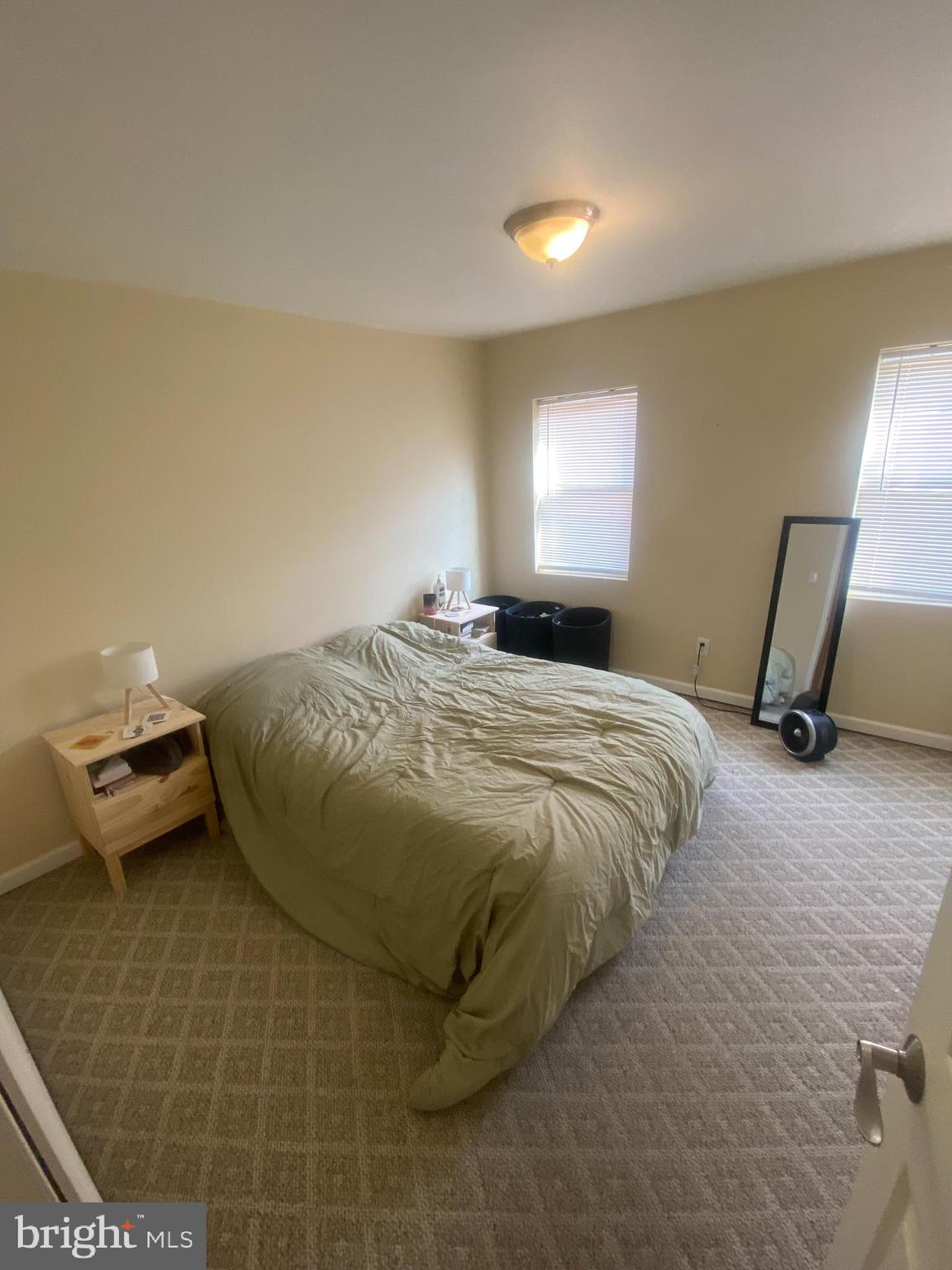 LOWER MOYAMENSING - Residential Lease