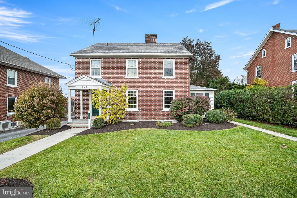 Photo of 751 Bellevue Avenue, GAP, PA 17527 (MLS # PALA2098024)