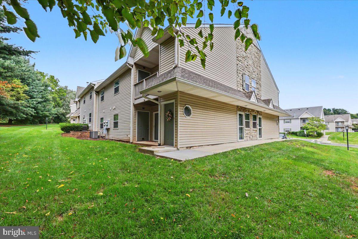 903 HORSESHOE DRIVE