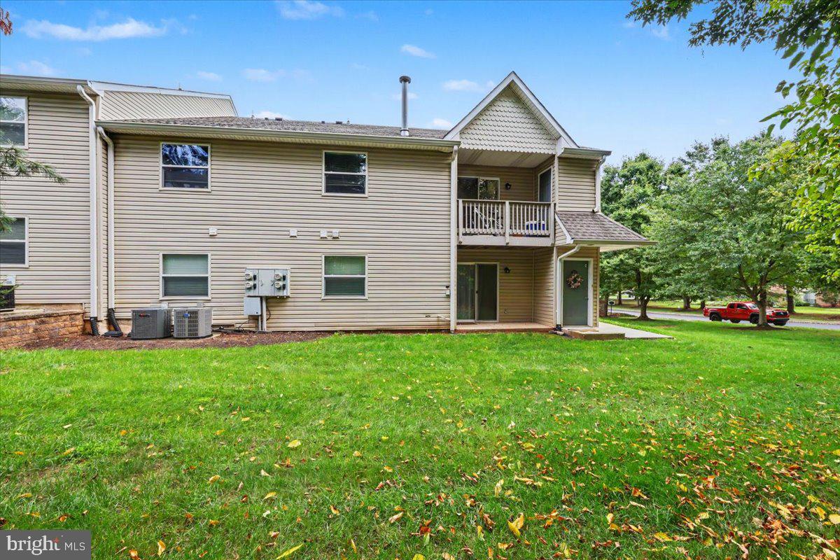 903 HORSESHOE DRIVE
