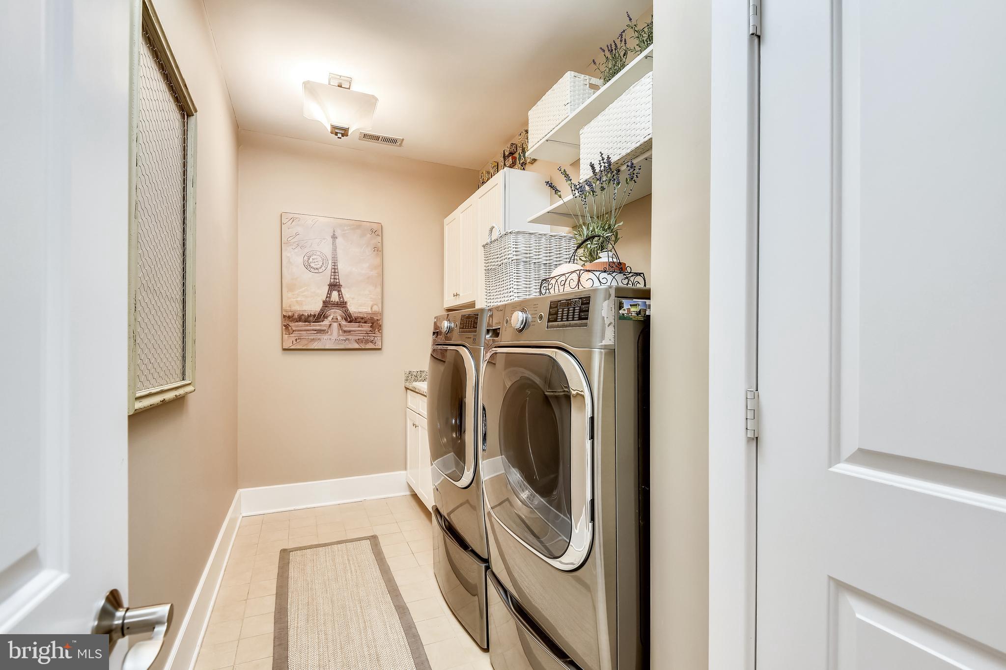 HANSBOROUGH - Residential