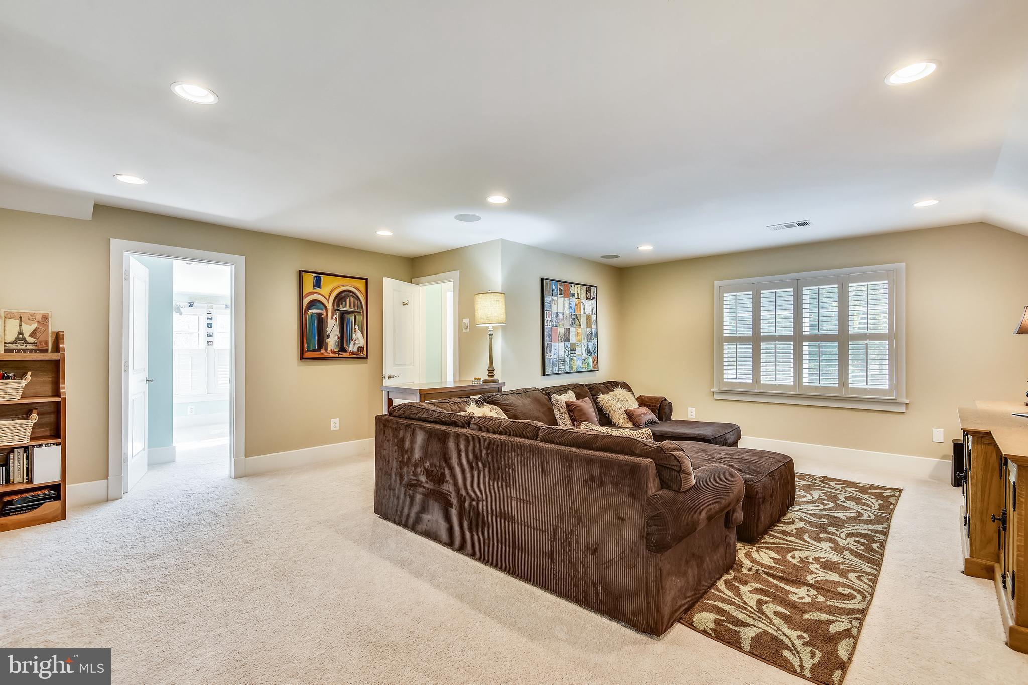 HANSBOROUGH - Residential