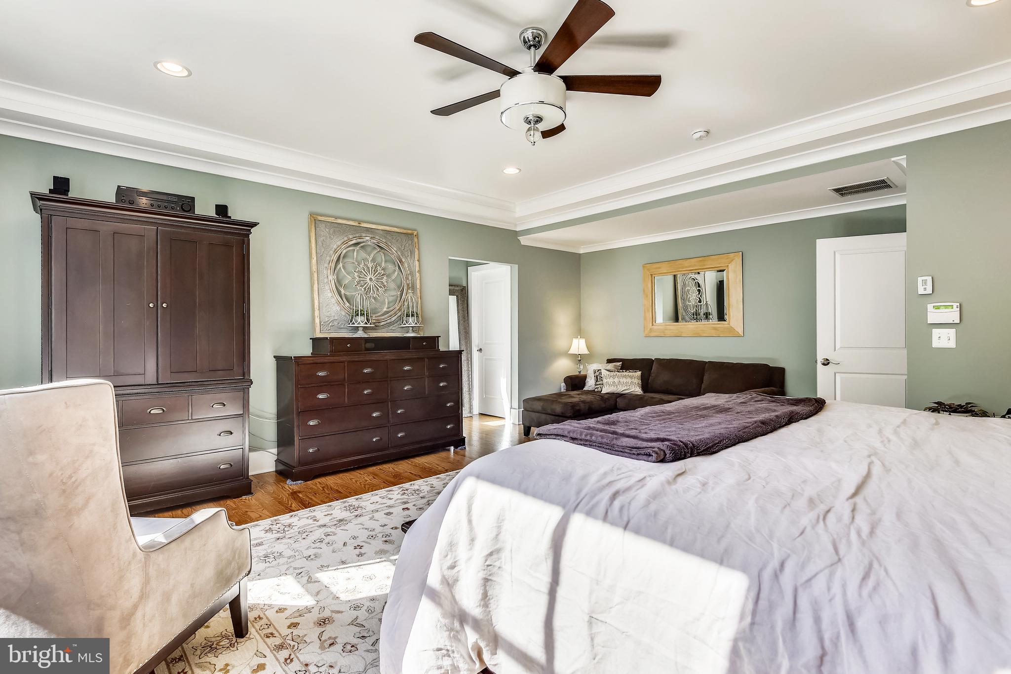 HANSBOROUGH - Residential