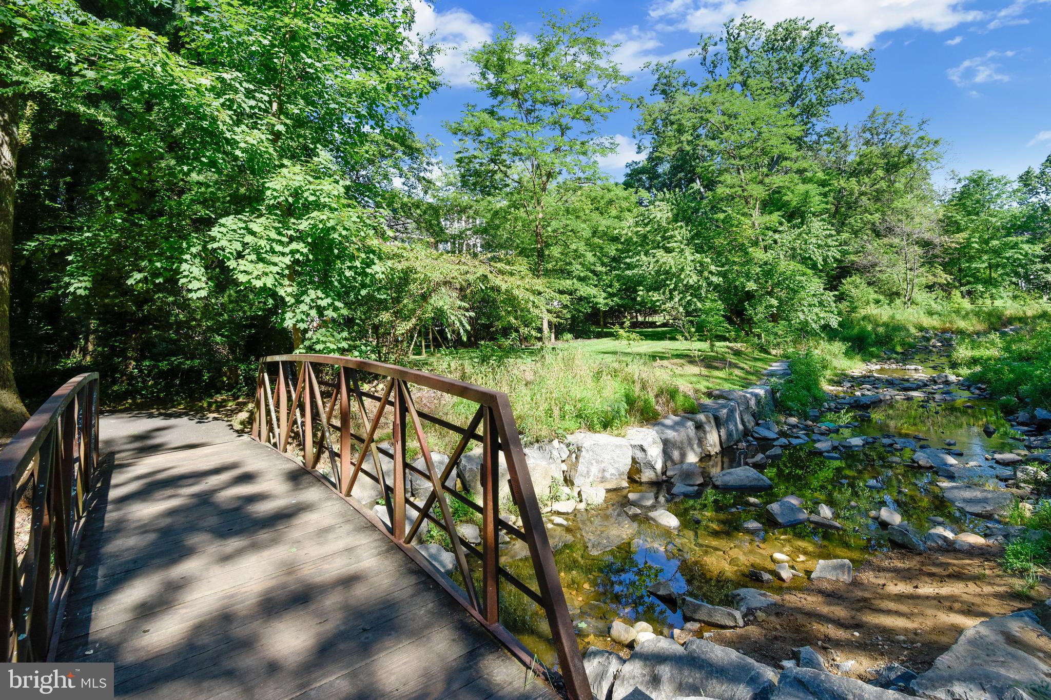 HANSBOROUGH - Residential