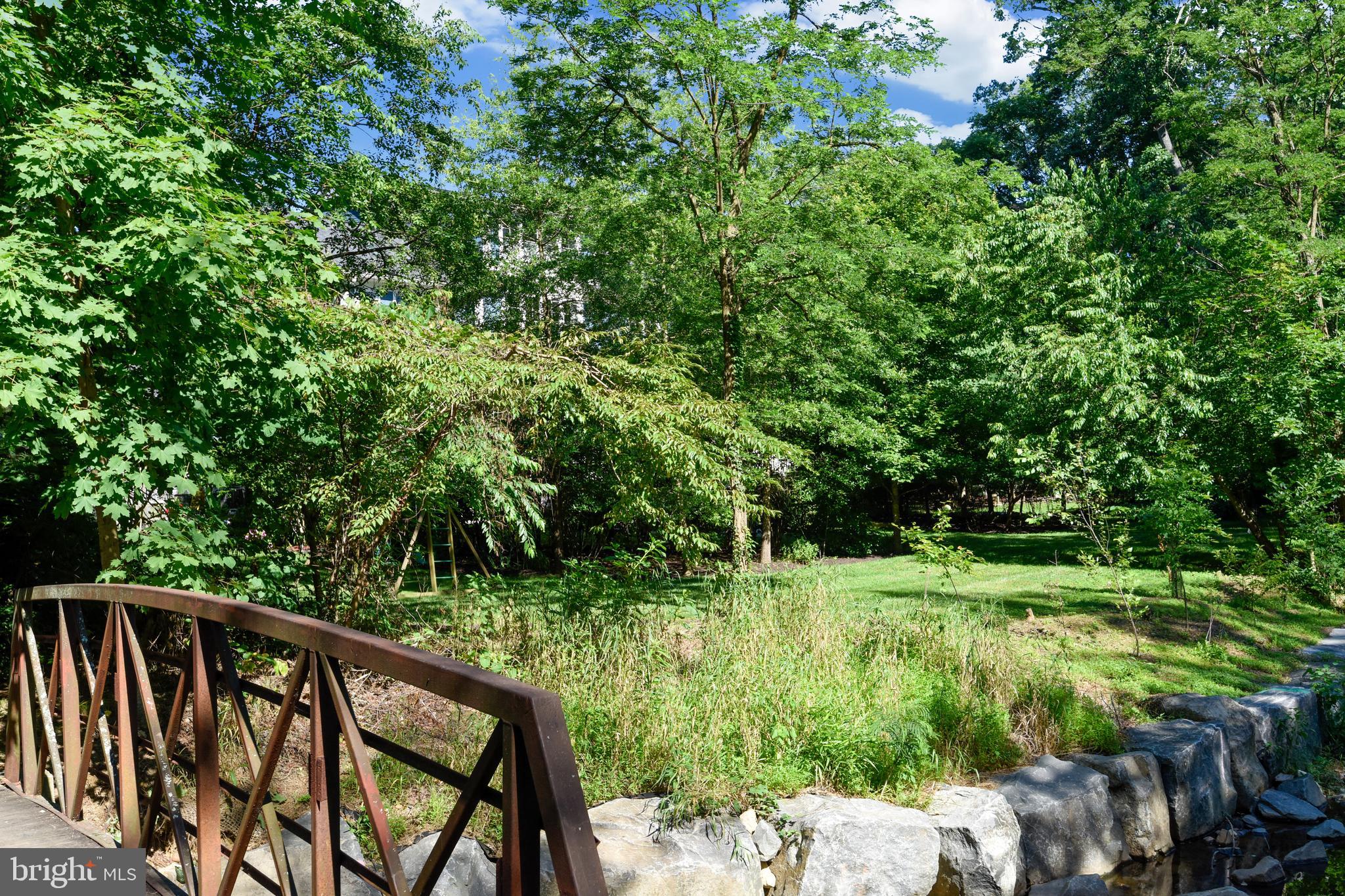 HANSBOROUGH - Residential