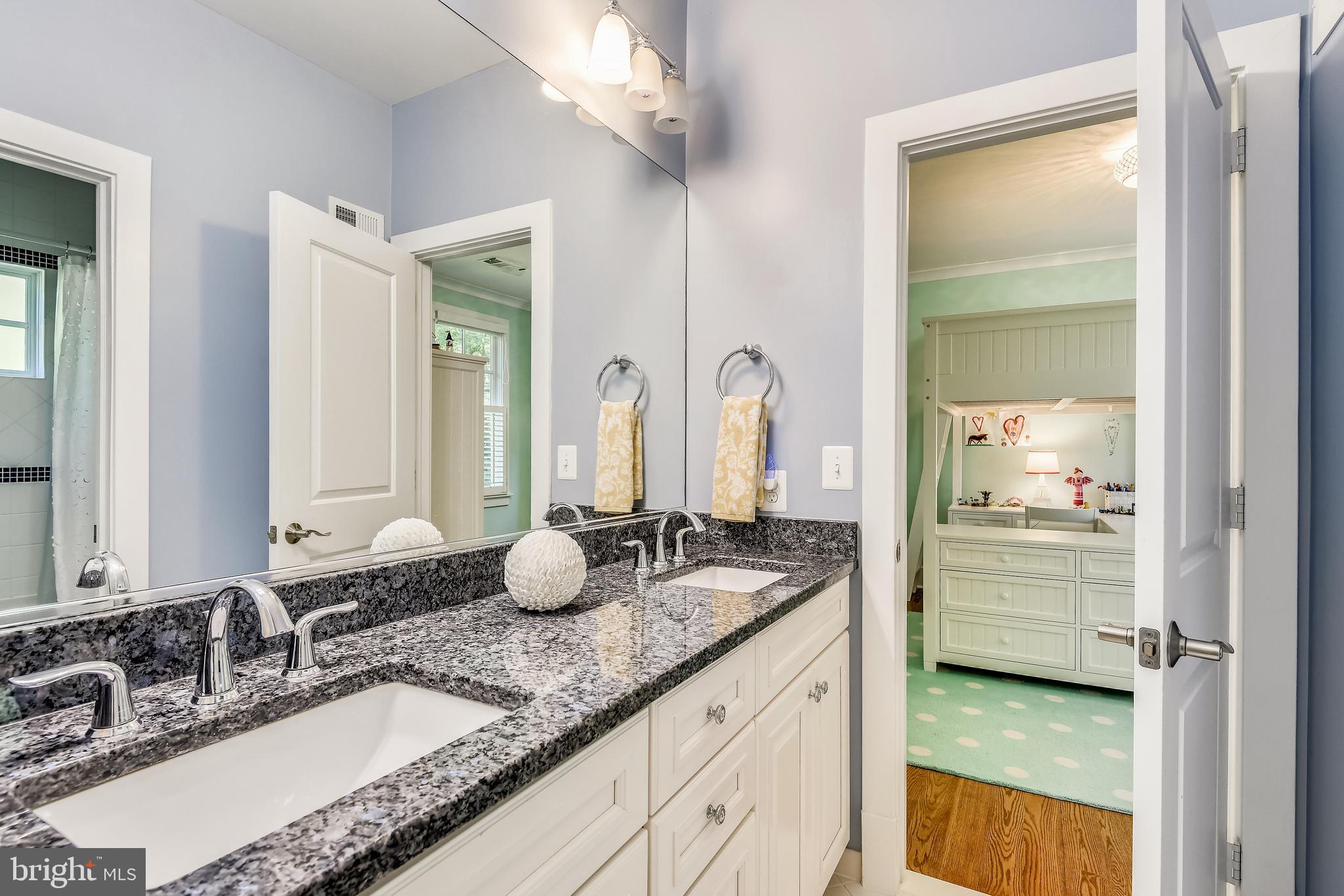 HANSBOROUGH - Residential