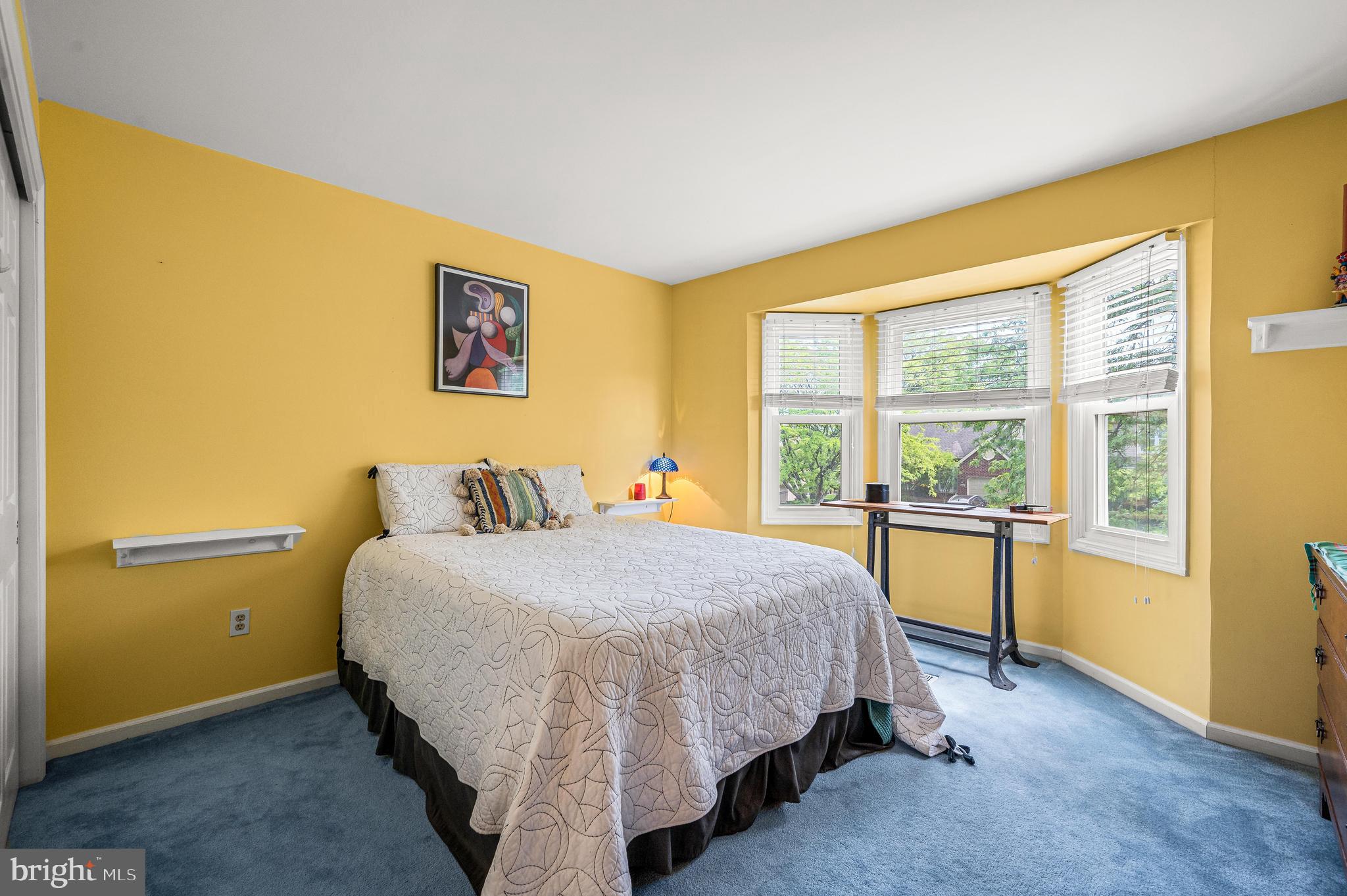 PINE CREST - Residential