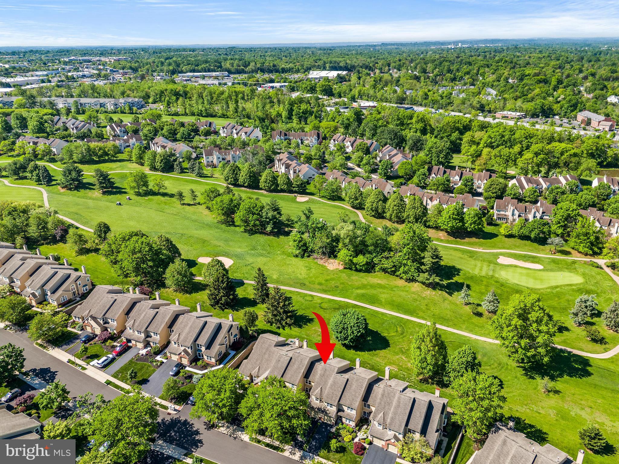 185 PINECREST LANE