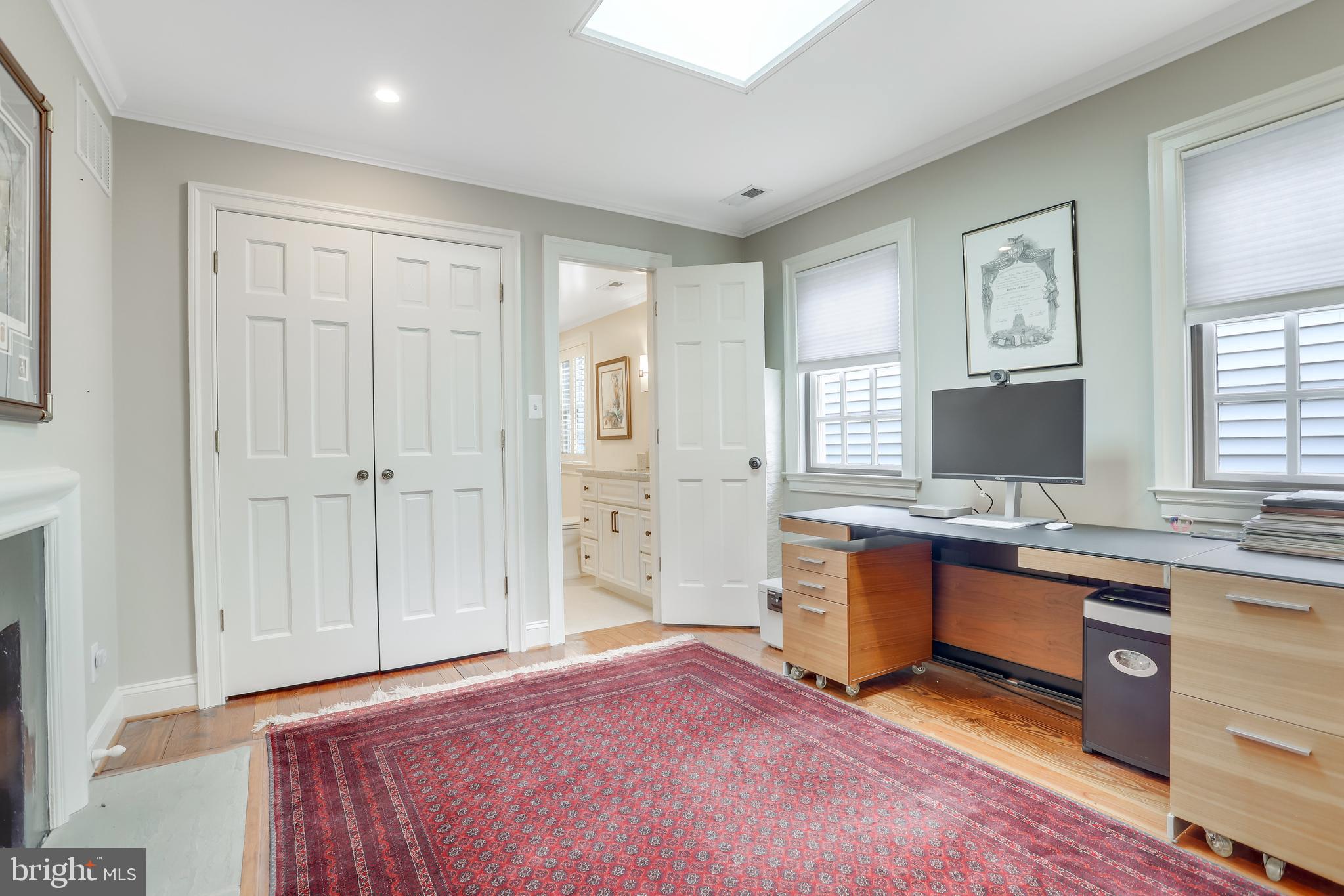 OLD TOWN ALEXANDRIA - Residential