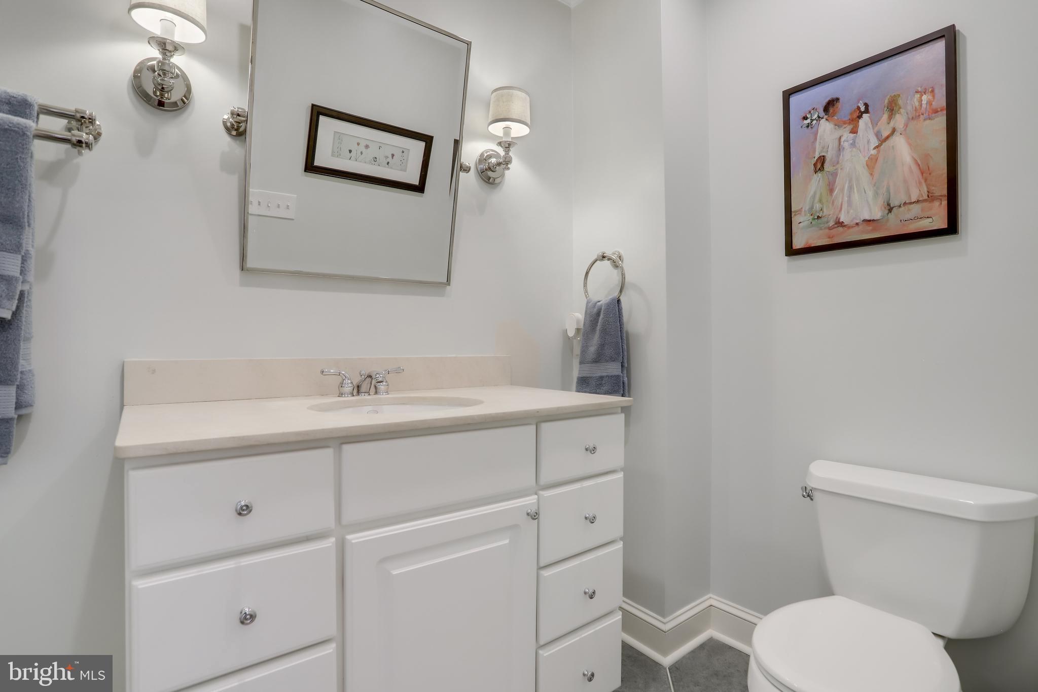 OLD TOWN ALEXANDRIA - Residential