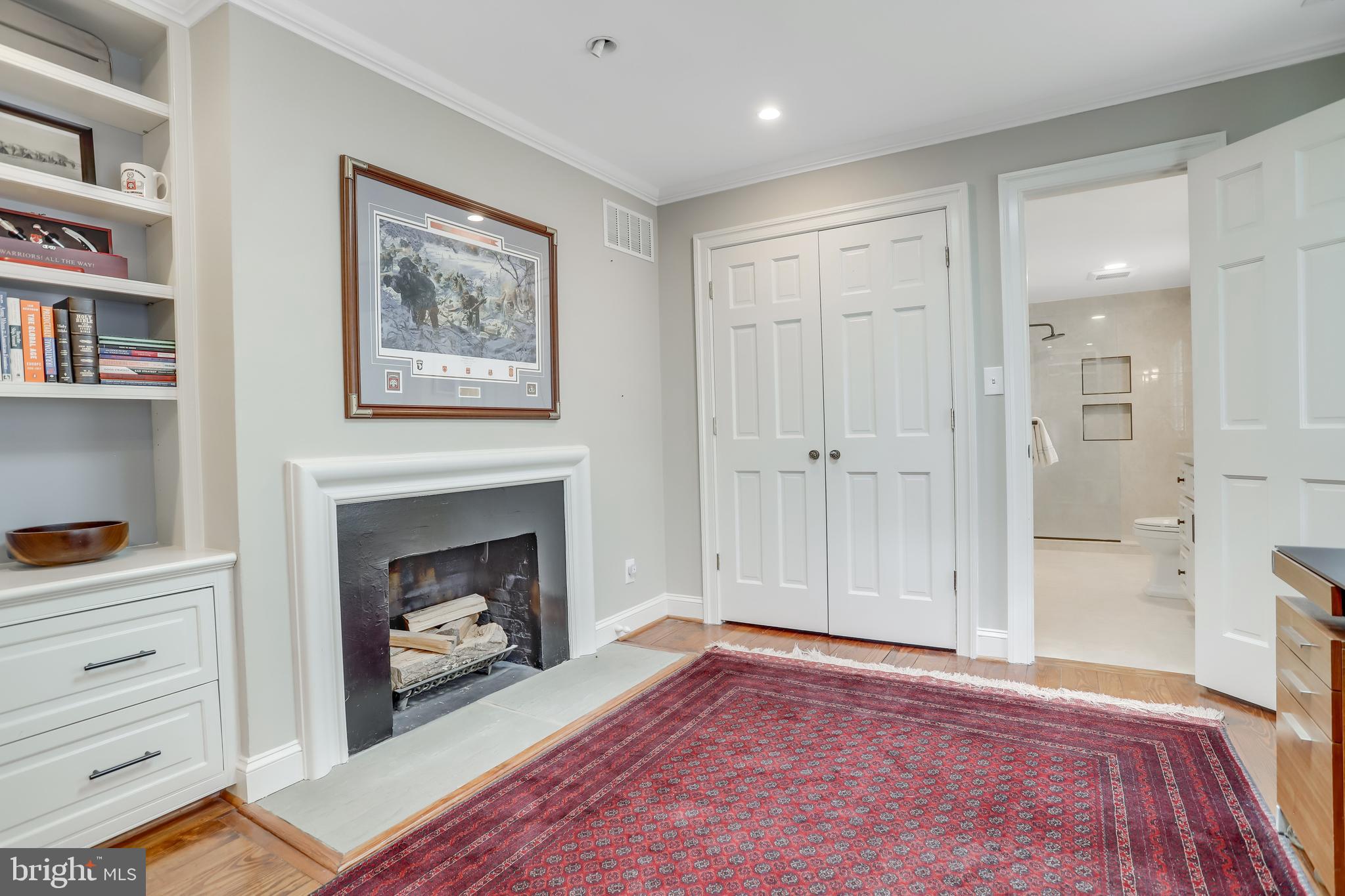 OLD TOWN ALEXANDRIA - Residential