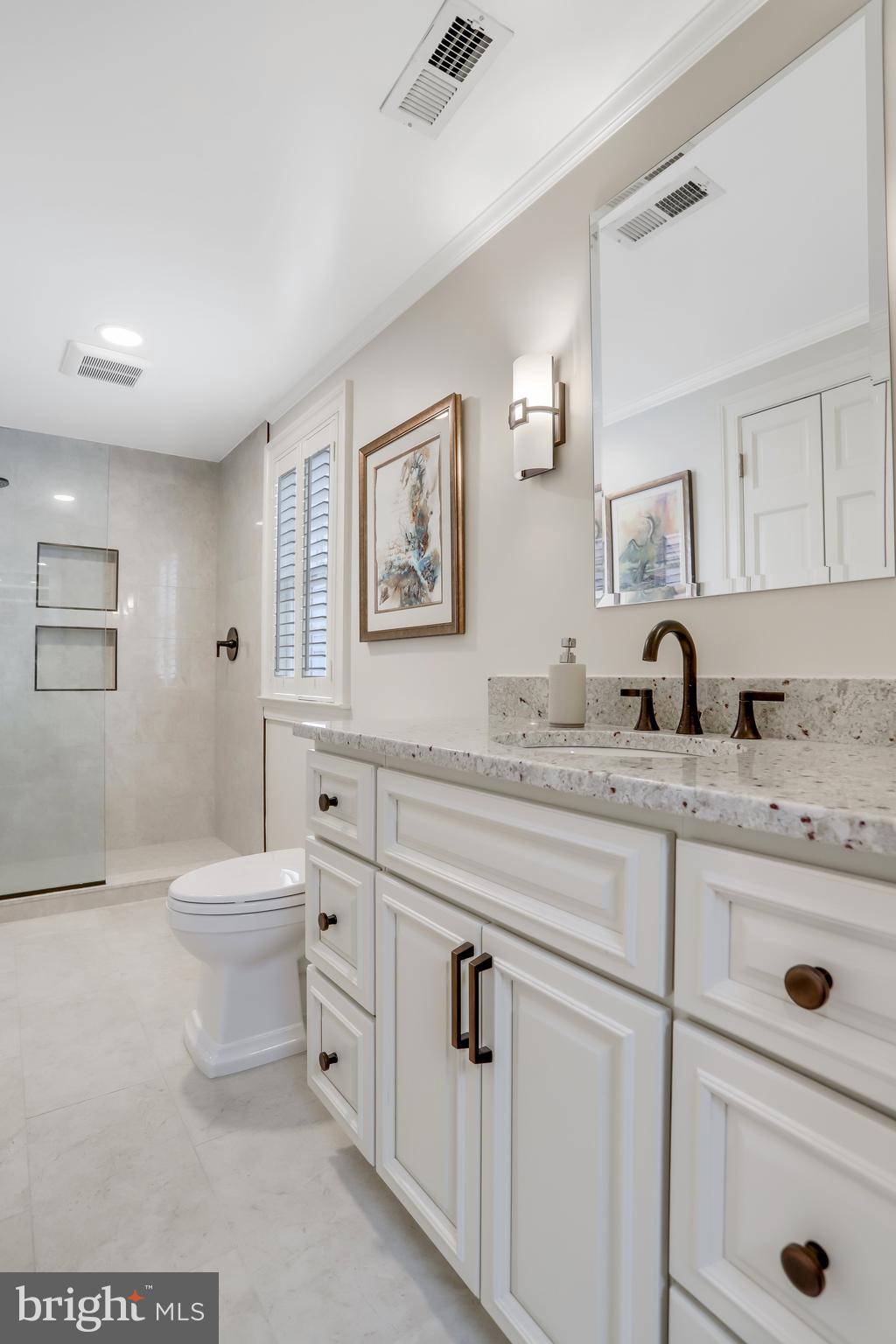 OLD TOWN ALEXANDRIA - Residential