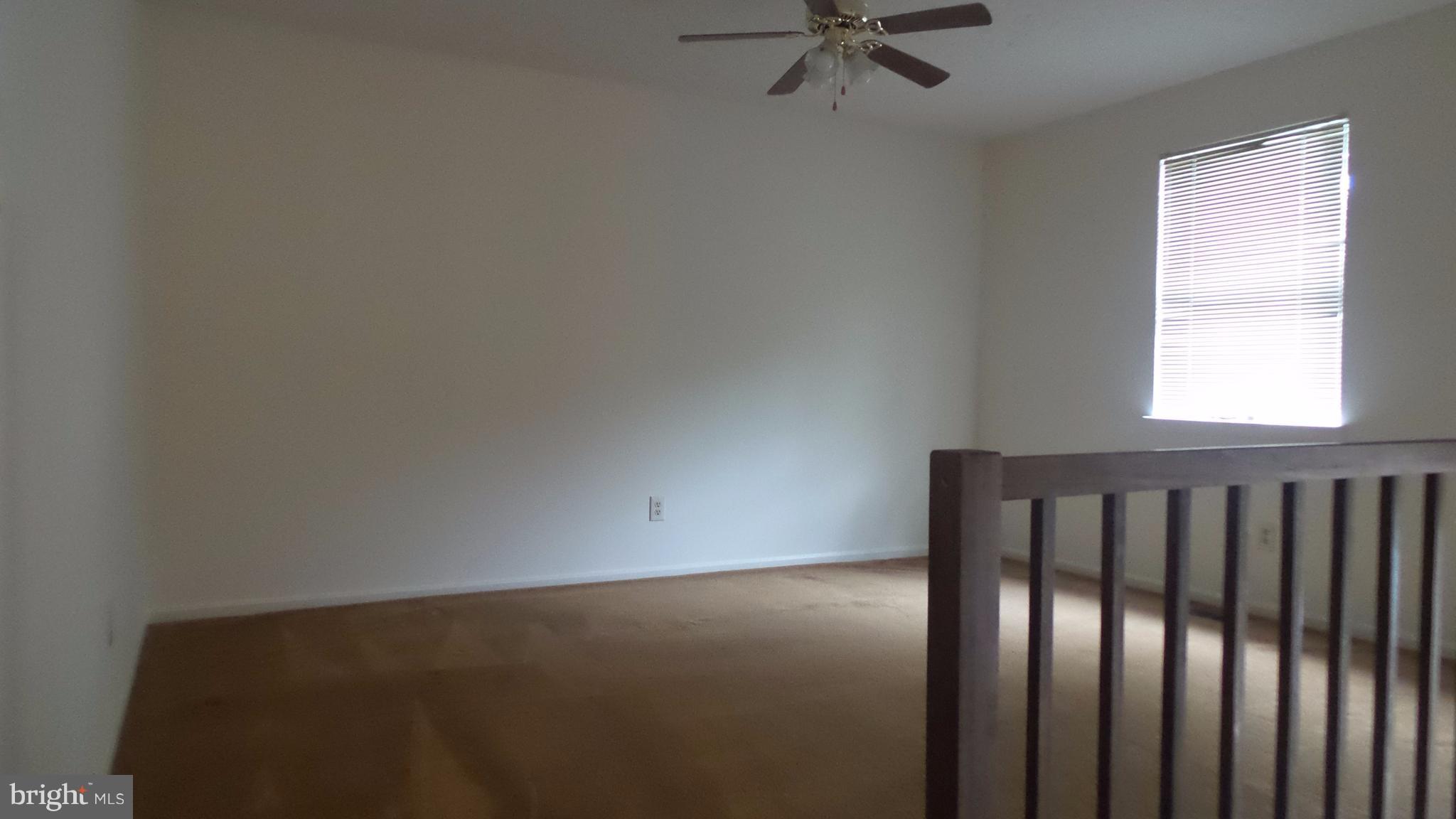 HOLLYWOOD ON THE HILL - Residential