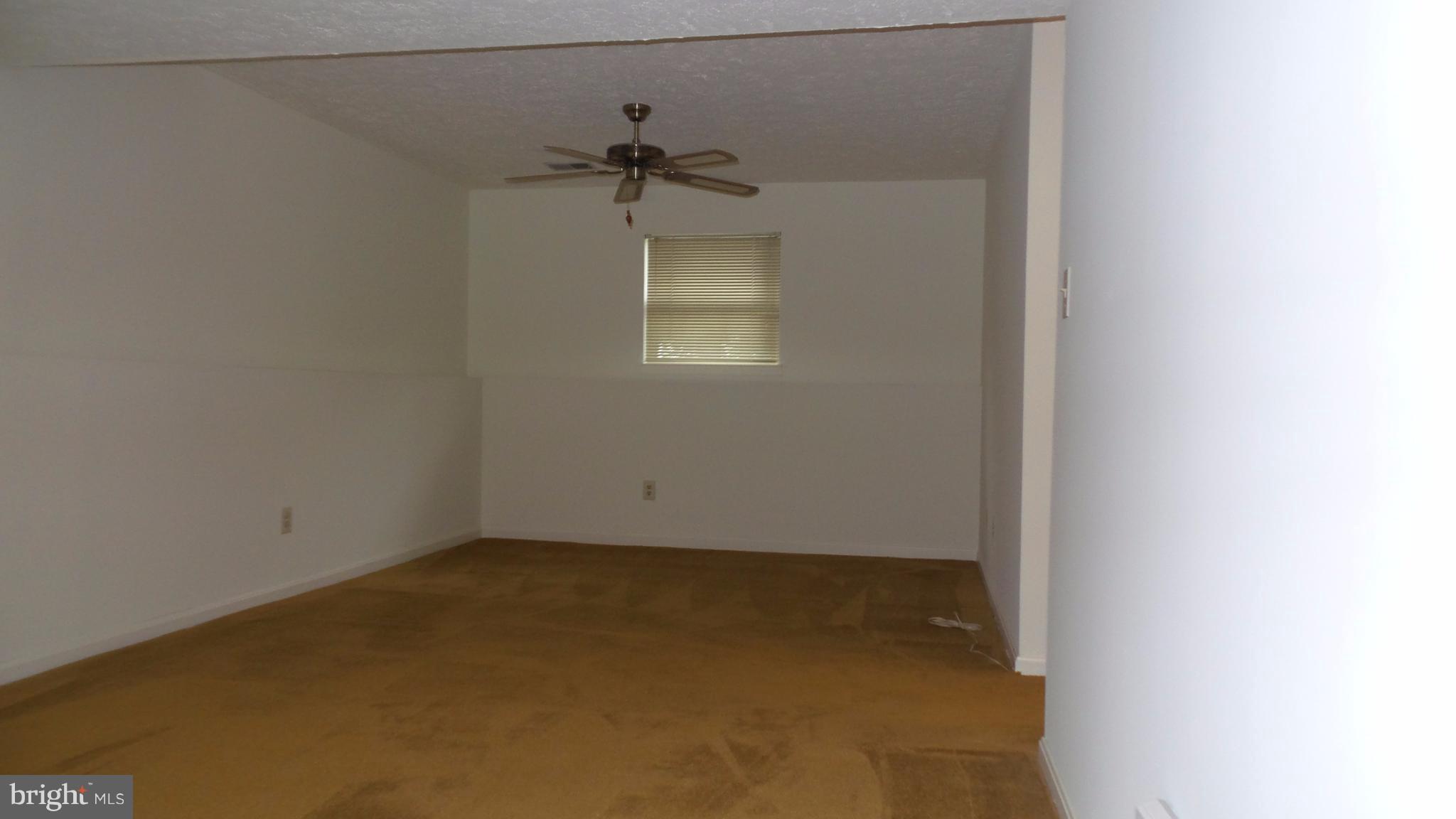 HOLLYWOOD ON THE HILL - Residential