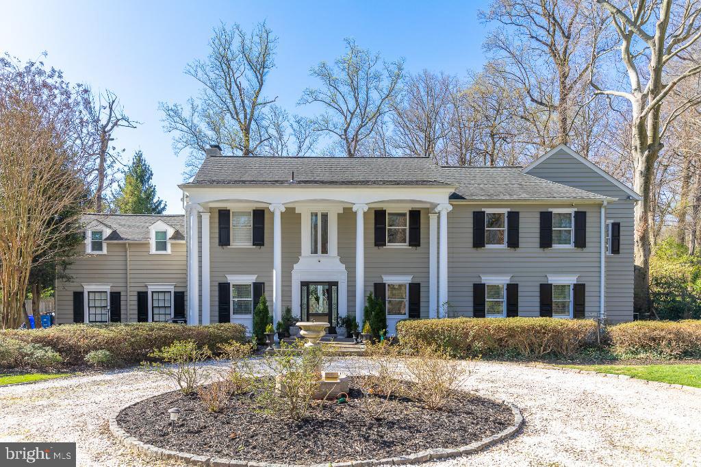 MUST SEE This amazing Colonial Home, where your only limits are the limits of your imagination. This home offers 4 bedrooms, 5.5 bathrooms, and 7,150 sq ft of living space set on Arboretum-quality grounds. Completely remodeled and expanded, and updated to include all the features and amenities of a newly-built house, with tons of natural light and an abundance of storage space. It includes home-chef's kitchen, owner's suite, sauna, a formal living, and dining rooms, 2-story great room with balcony, finished Den, finished basements, workshop, marble and oak wood floors, 2-car garage, circle driveway, and 3-zone HVAC.