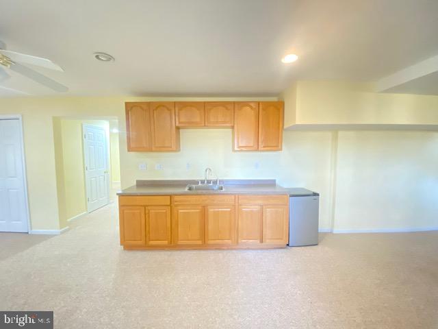 POPLAR HILLS - Residential Lease