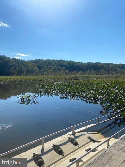 POPLAR HILLS - Residential Lease