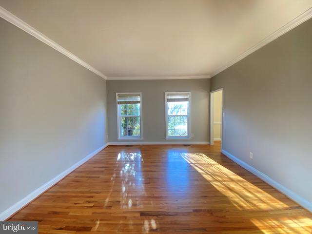 POPLAR HILLS - Residential Lease