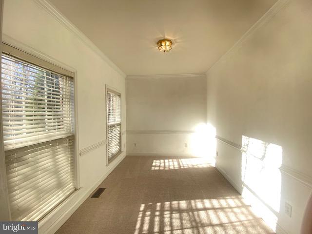 POPLAR HILLS - Residential Lease