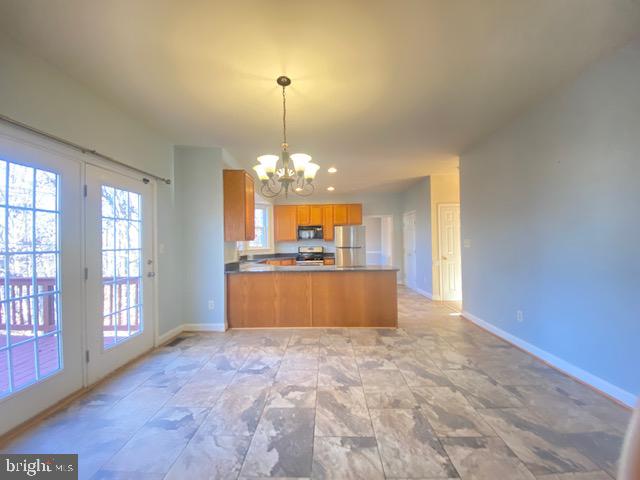 POPLAR HILLS - Residential Lease