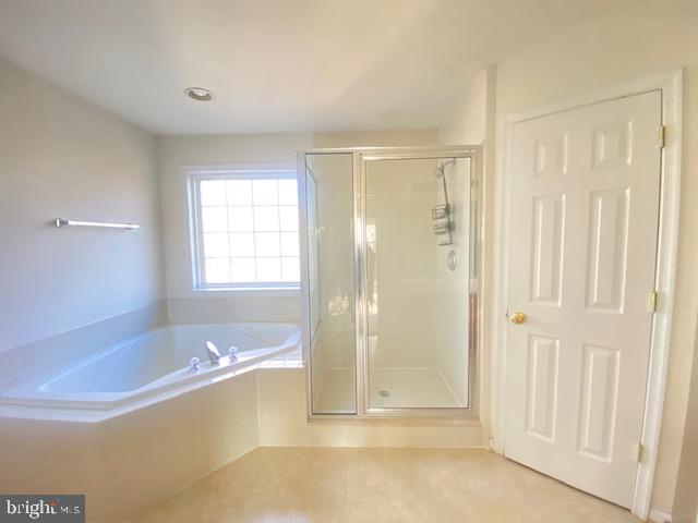 POPLAR HILLS - Residential Lease