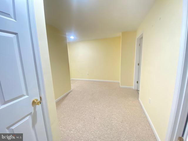 POPLAR HILLS - Residential Lease