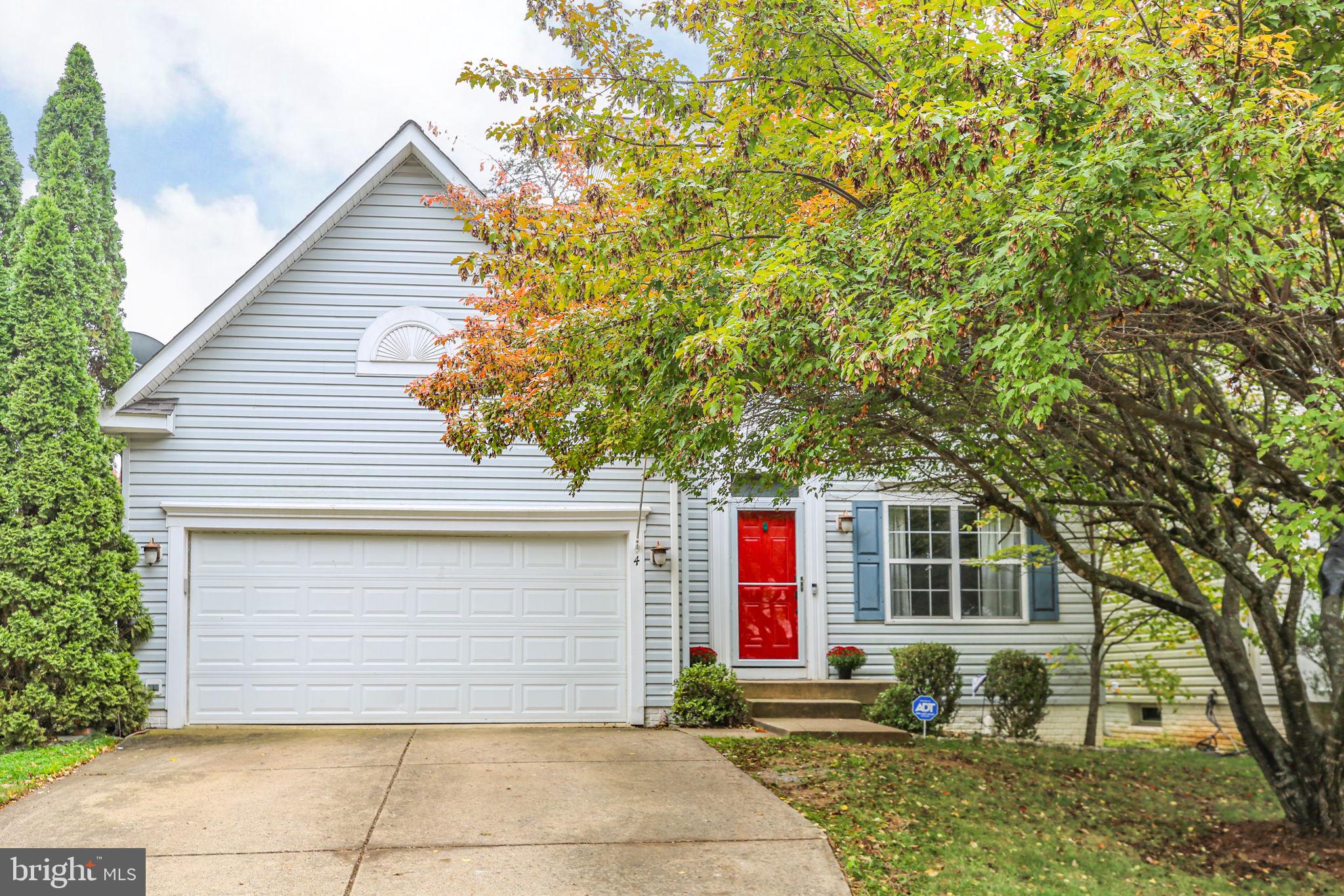 4 CANDLERIDGE COURT