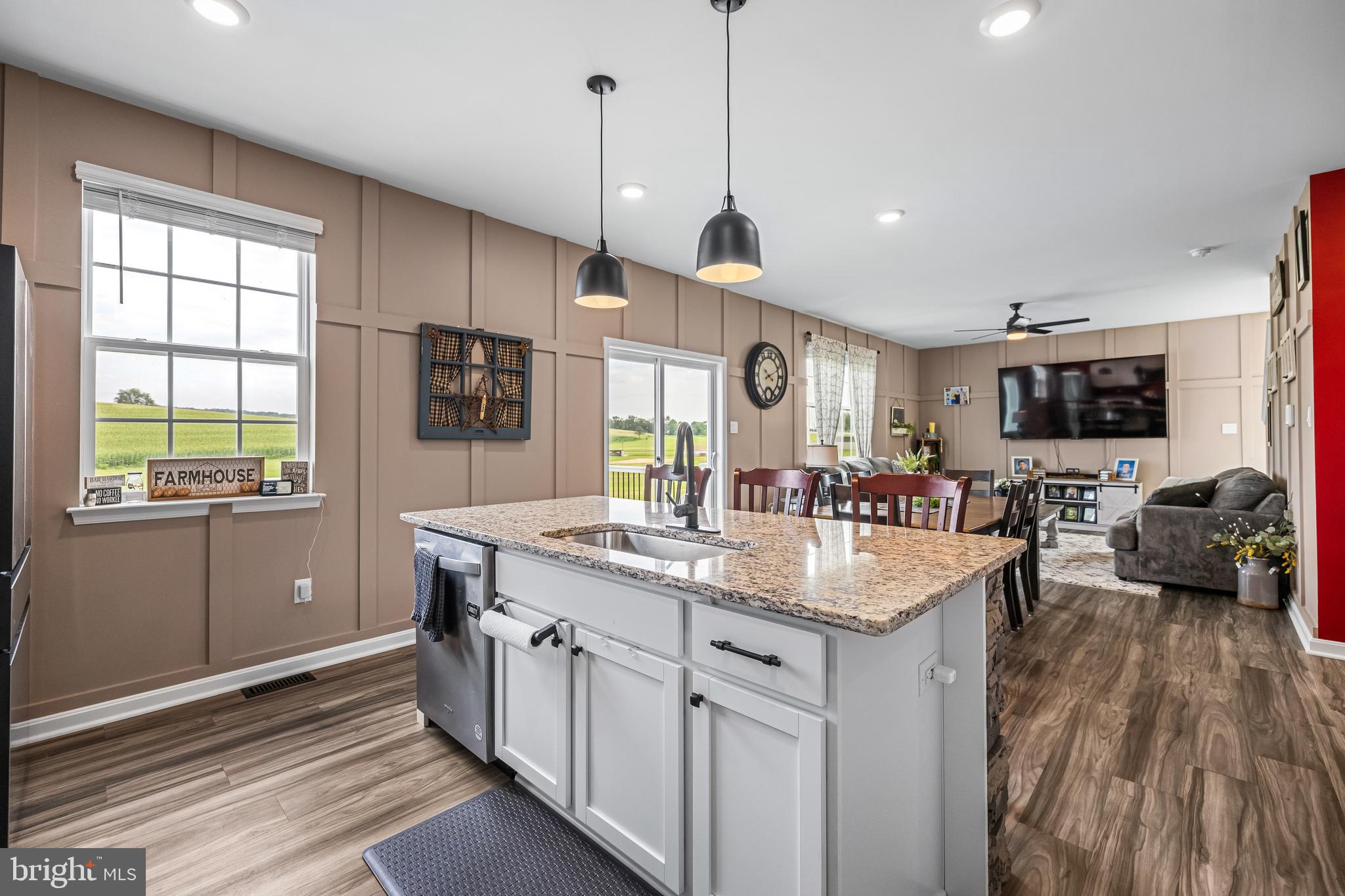 HILLS AT VALLEY VIEW - Residential