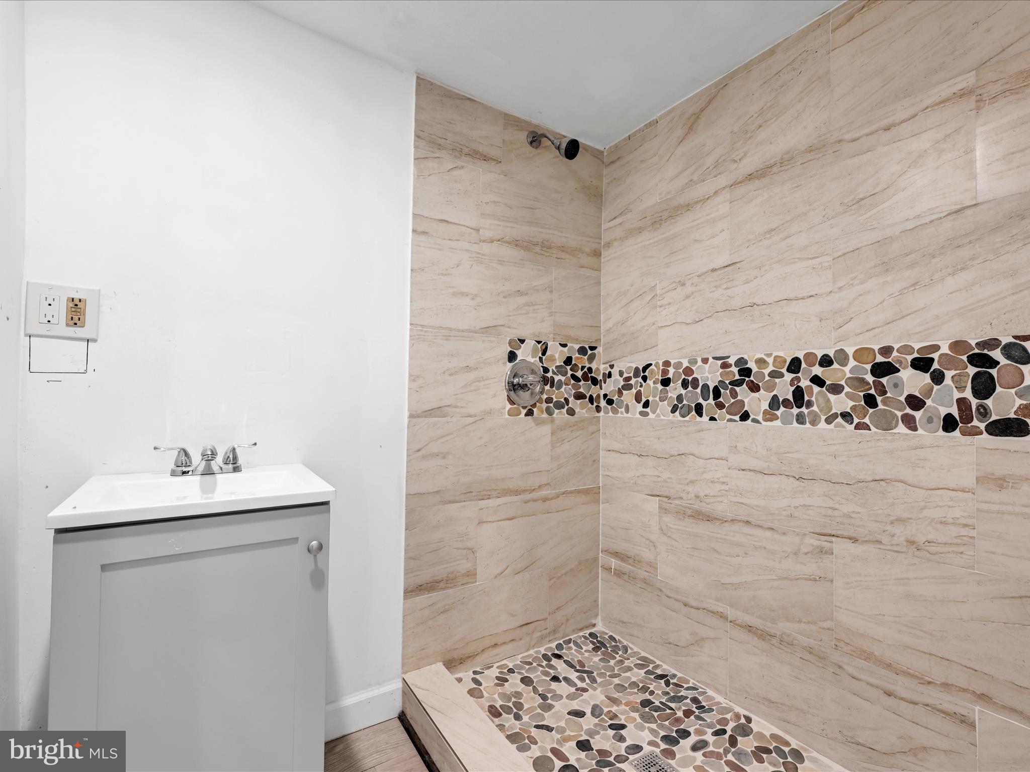 MINERSVILLE - Residential