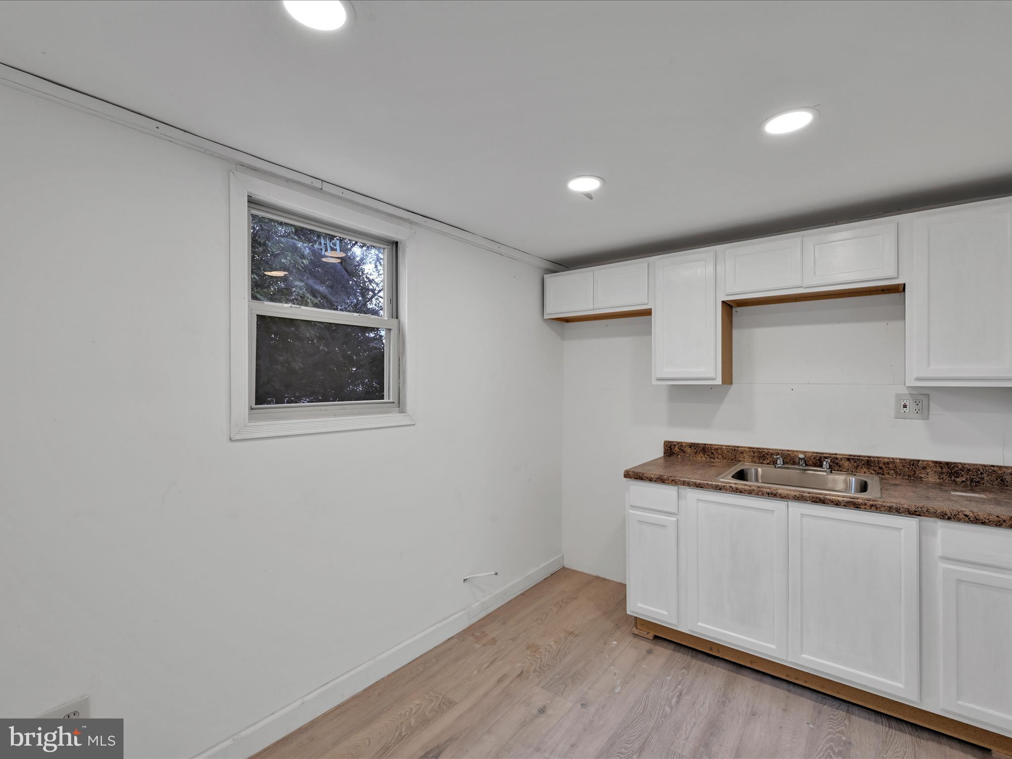 MINERSVILLE - Residential