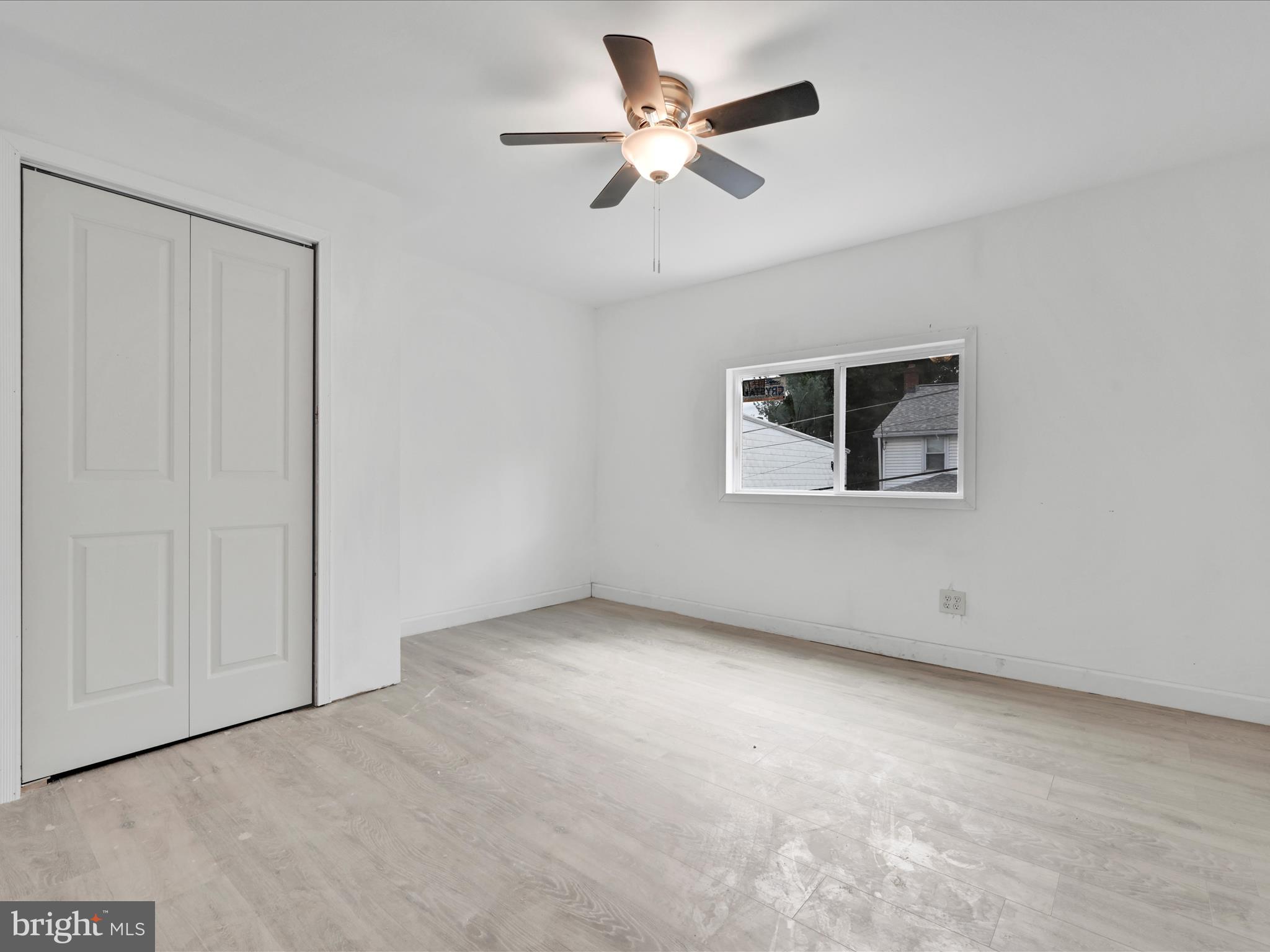 MINERSVILLE - Residential