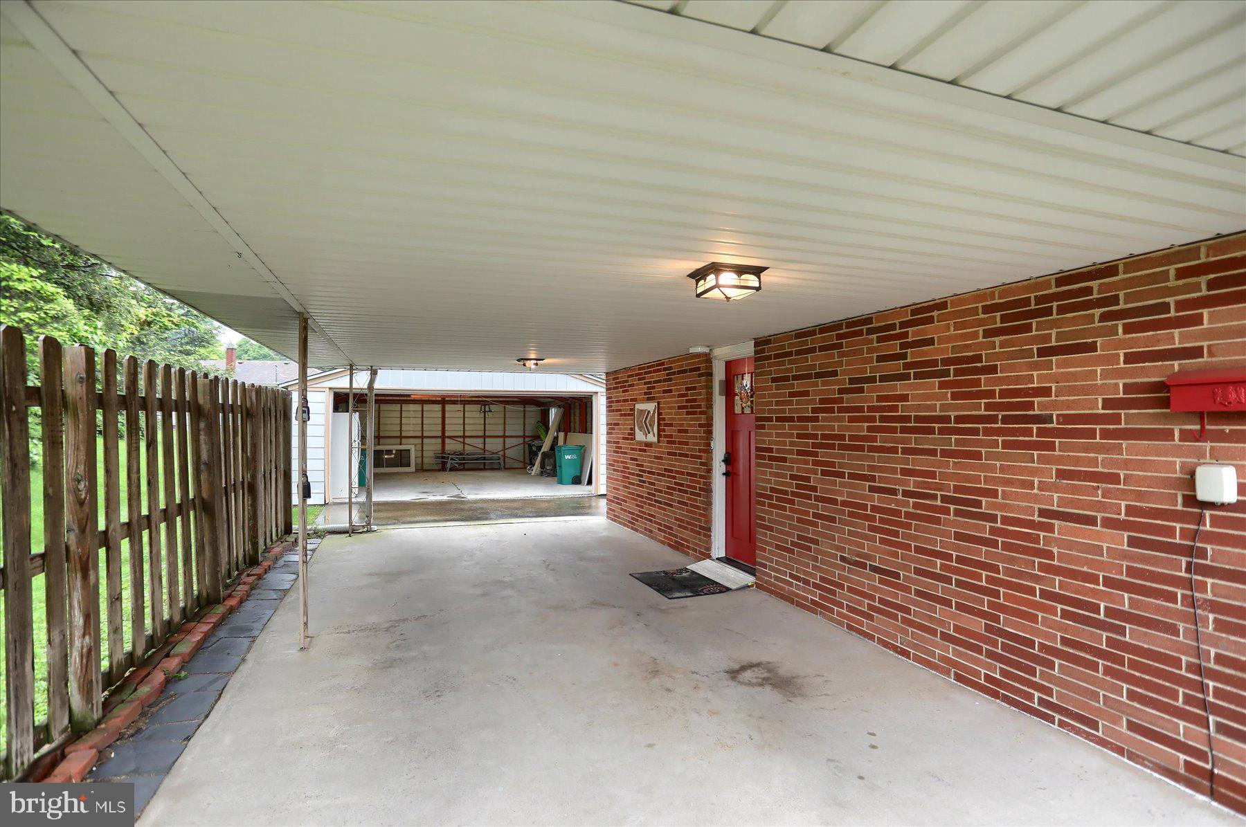 NORTHWOOD HILLS - Residential Lease