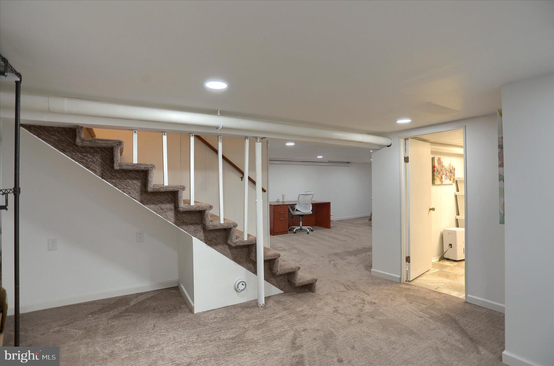 NORTHWOOD HILLS - Residential Lease