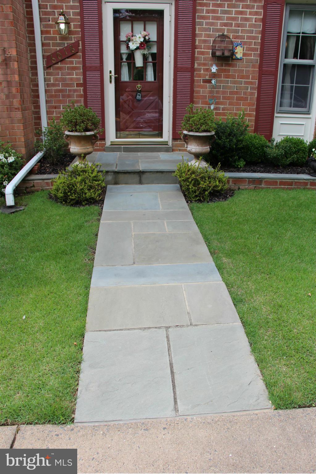 BURKE STATION SQUARE - Residential