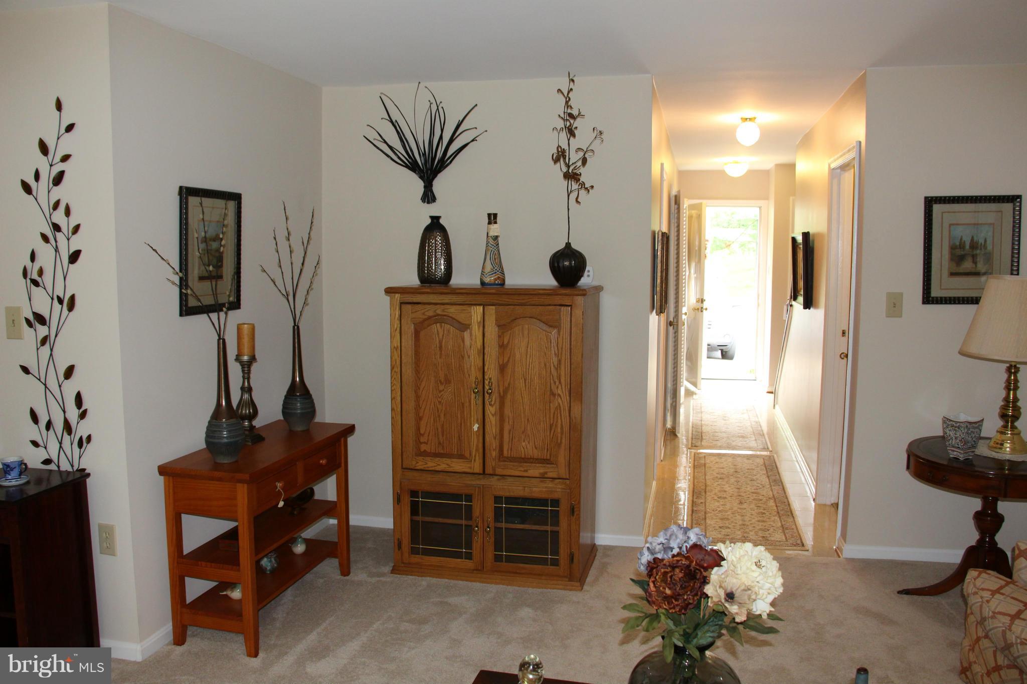 BURKE STATION SQUARE - Residential