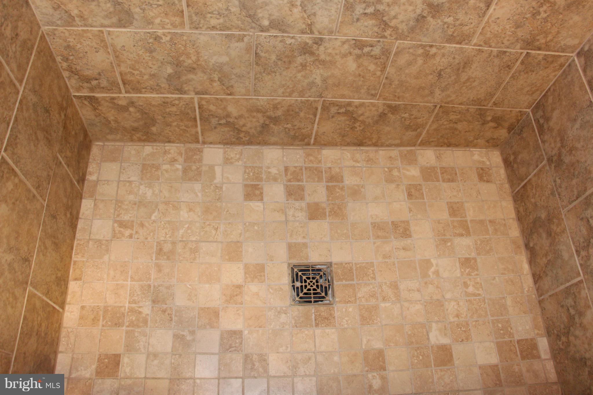 BURKE STATION SQUARE - Residential