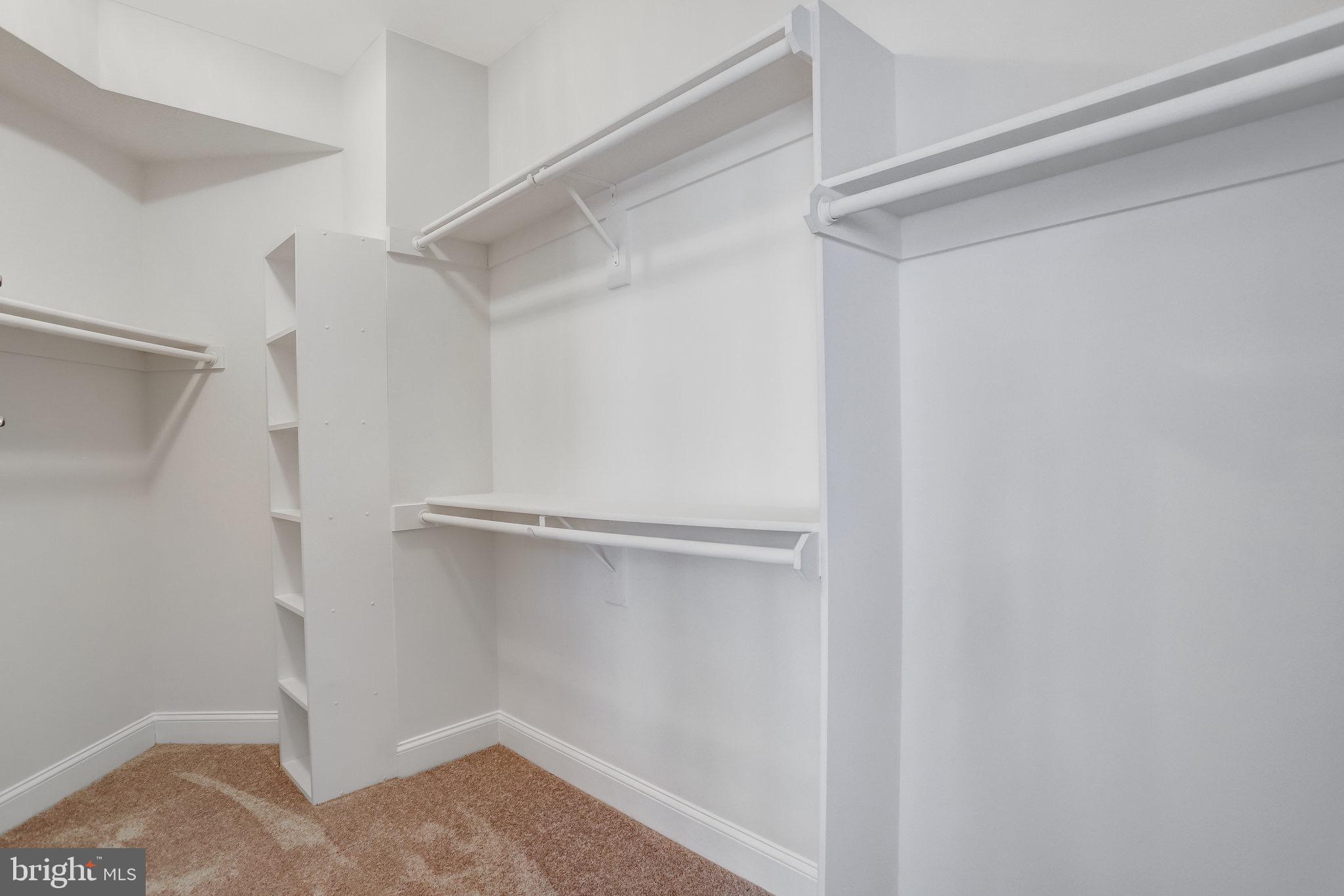 GARRETS MILL - Residential