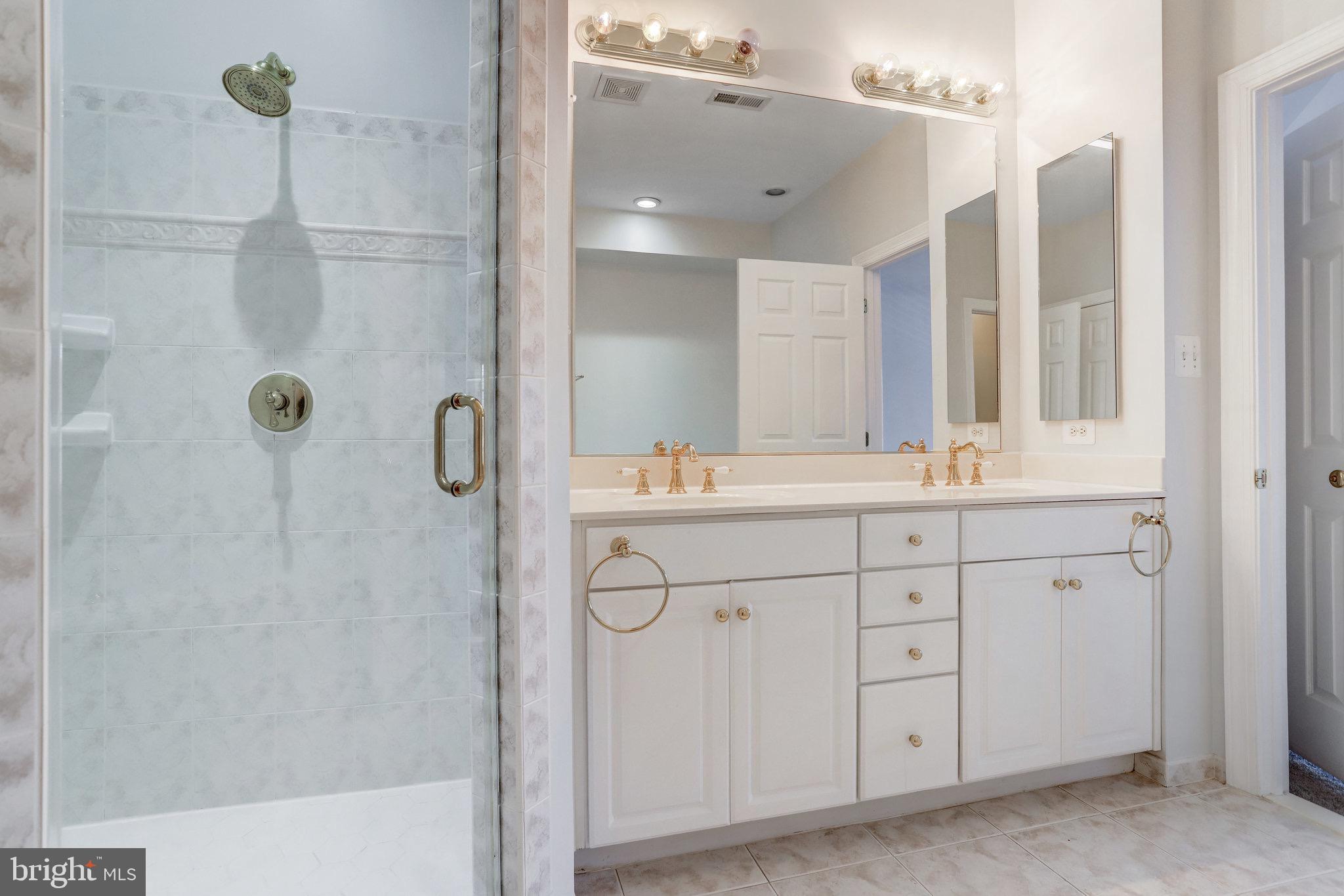 GARRETS MILL - Residential