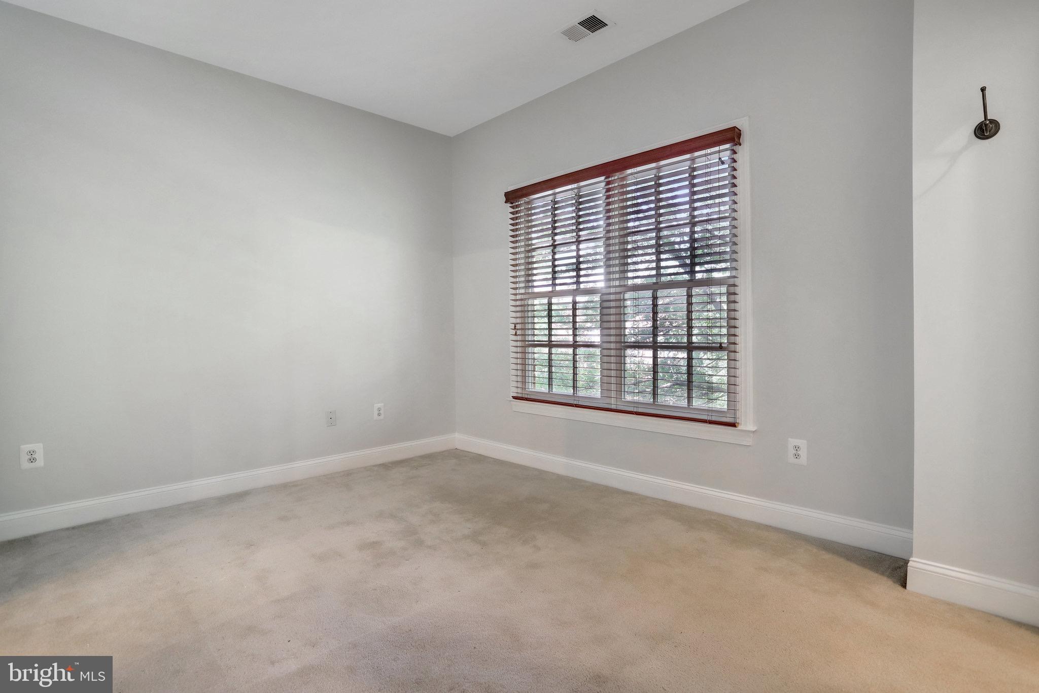 GARRETS MILL - Residential