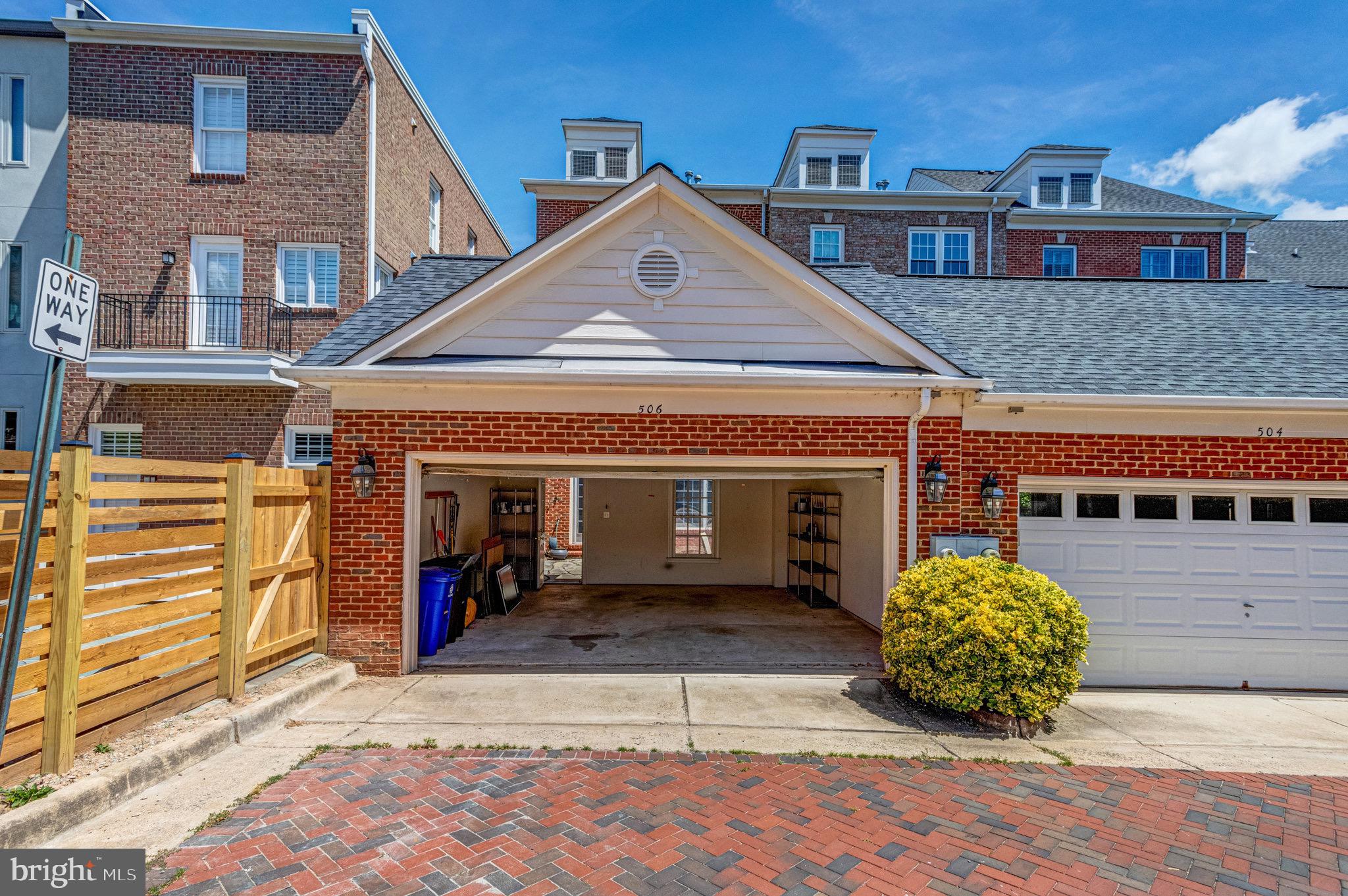 GARRETS MILL - Residential