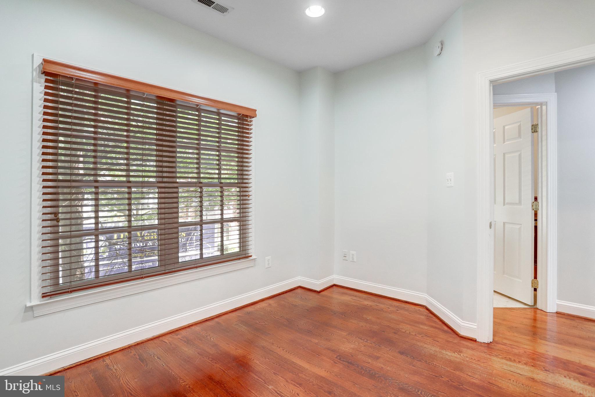 GARRETS MILL - Residential