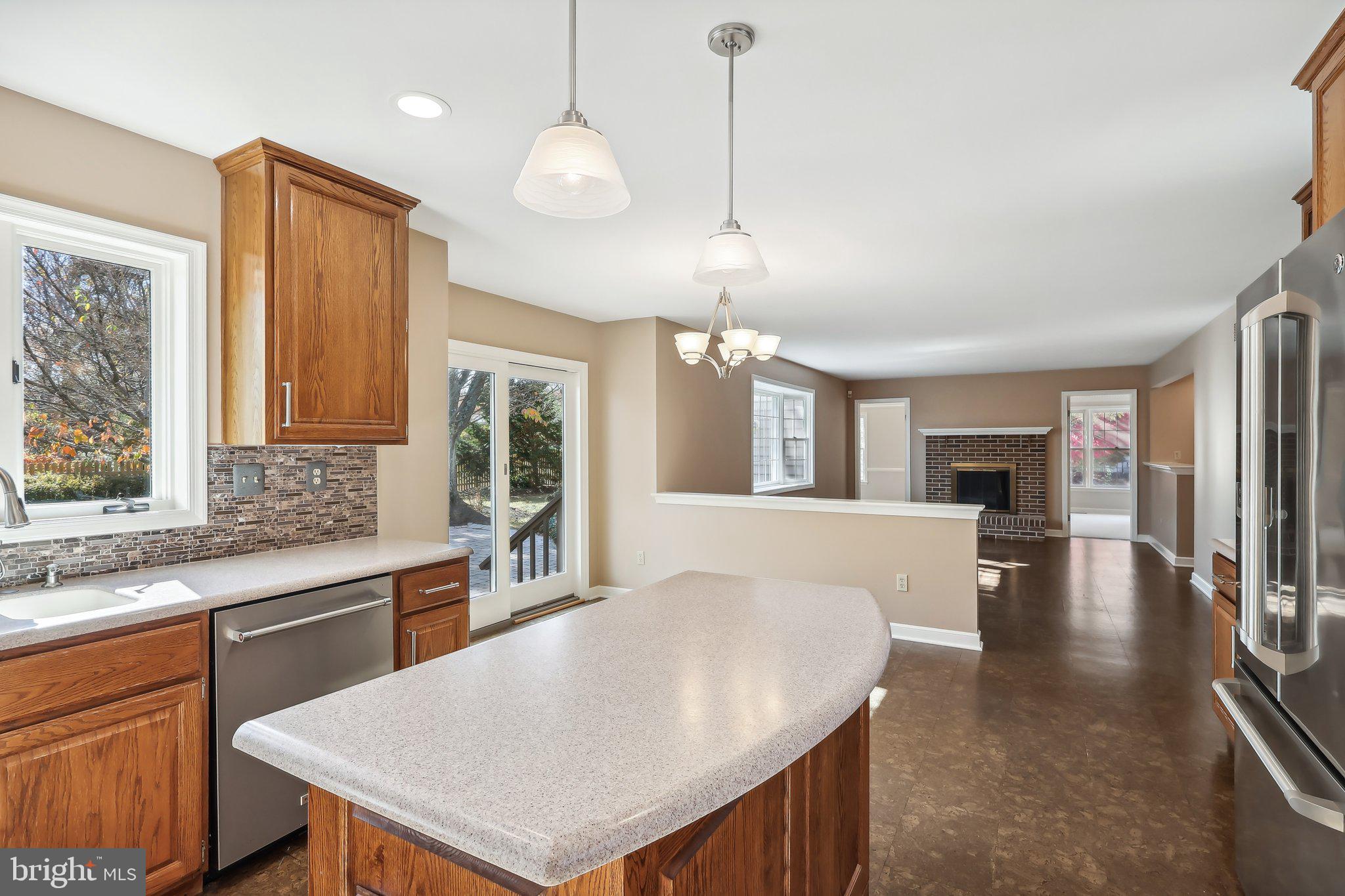 FAIRFIELD AT FARMV - Residential