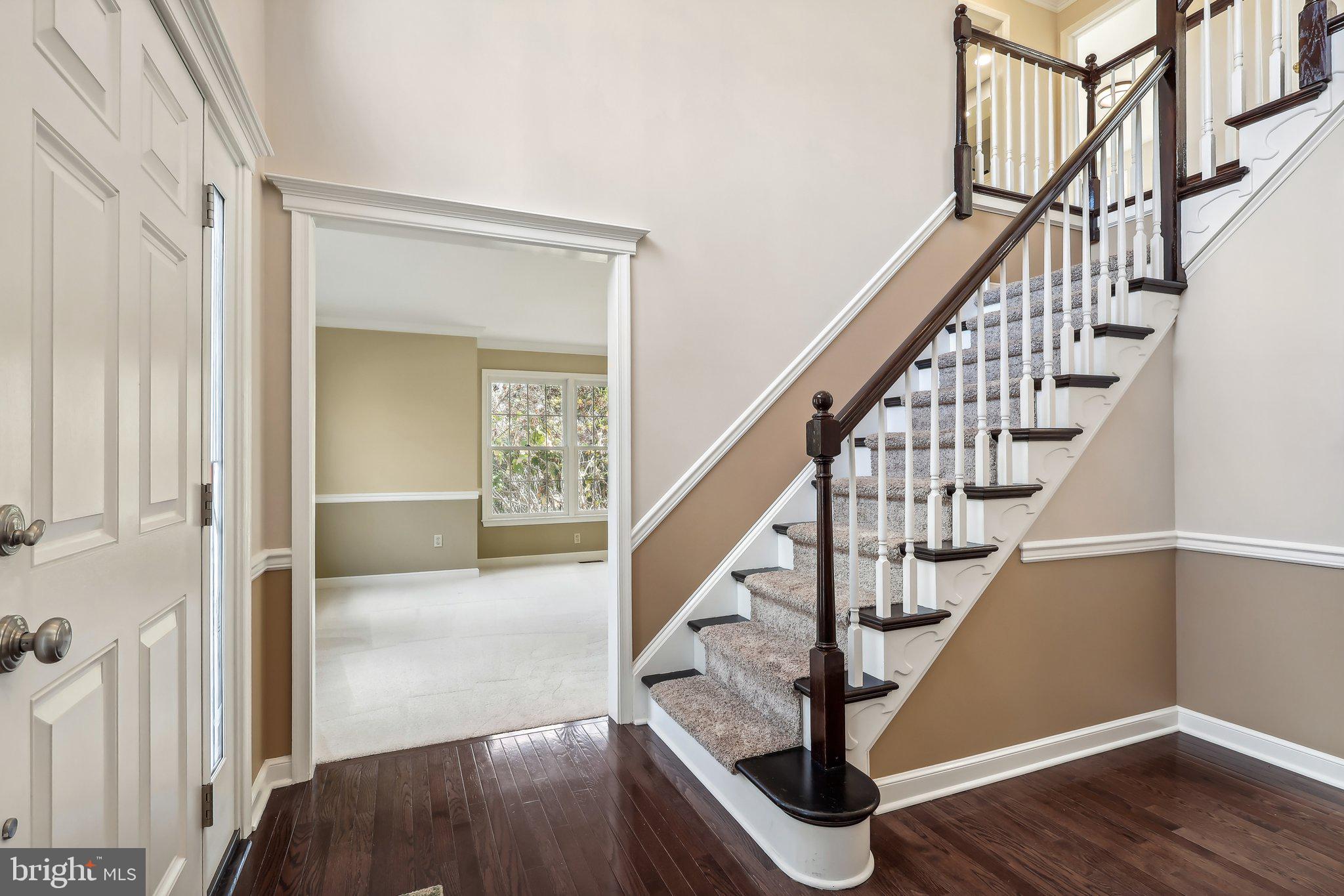 FAIRFIELD AT FARMV - Residential