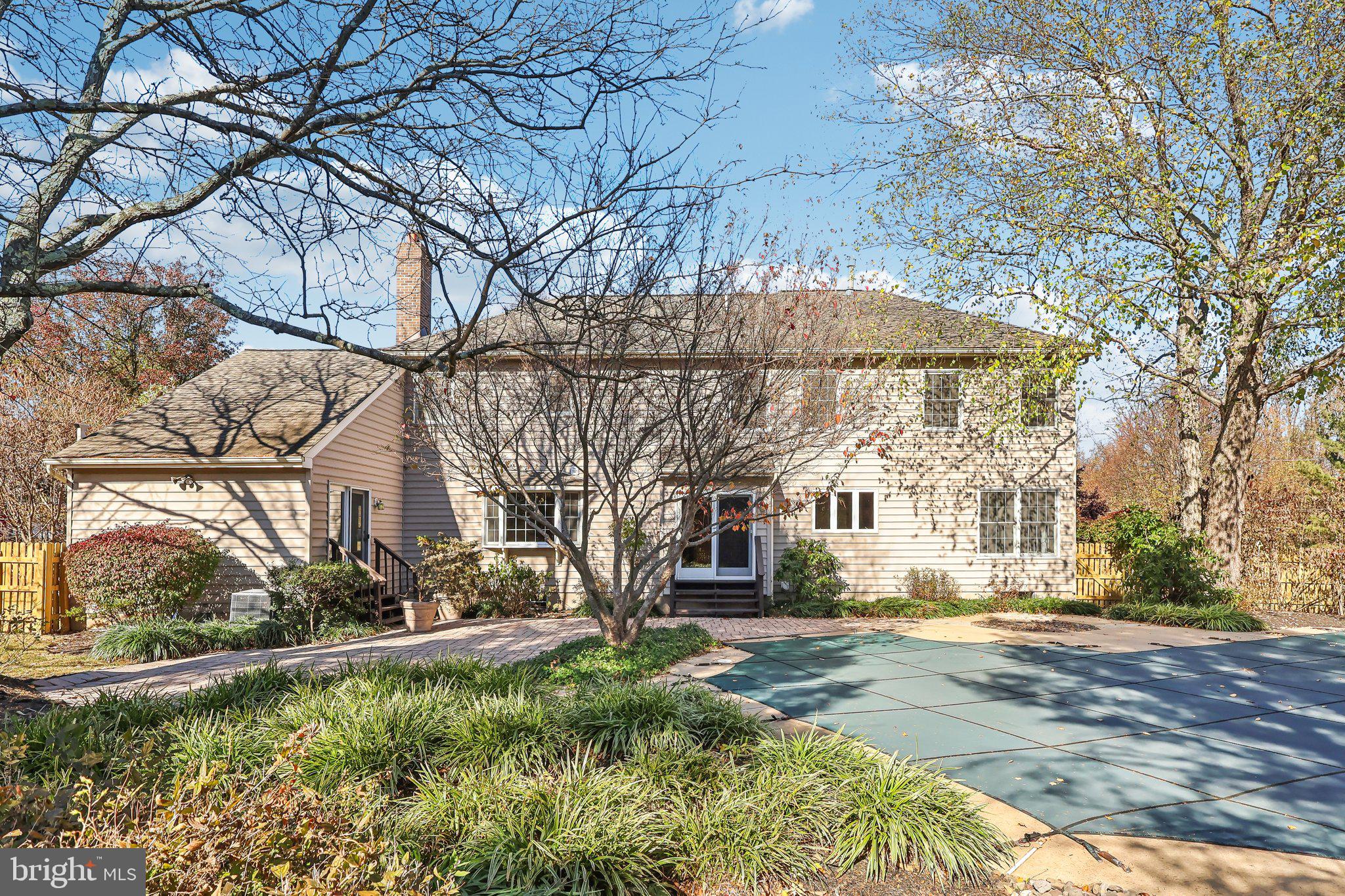 FAIRFIELD AT FARMV - Residential