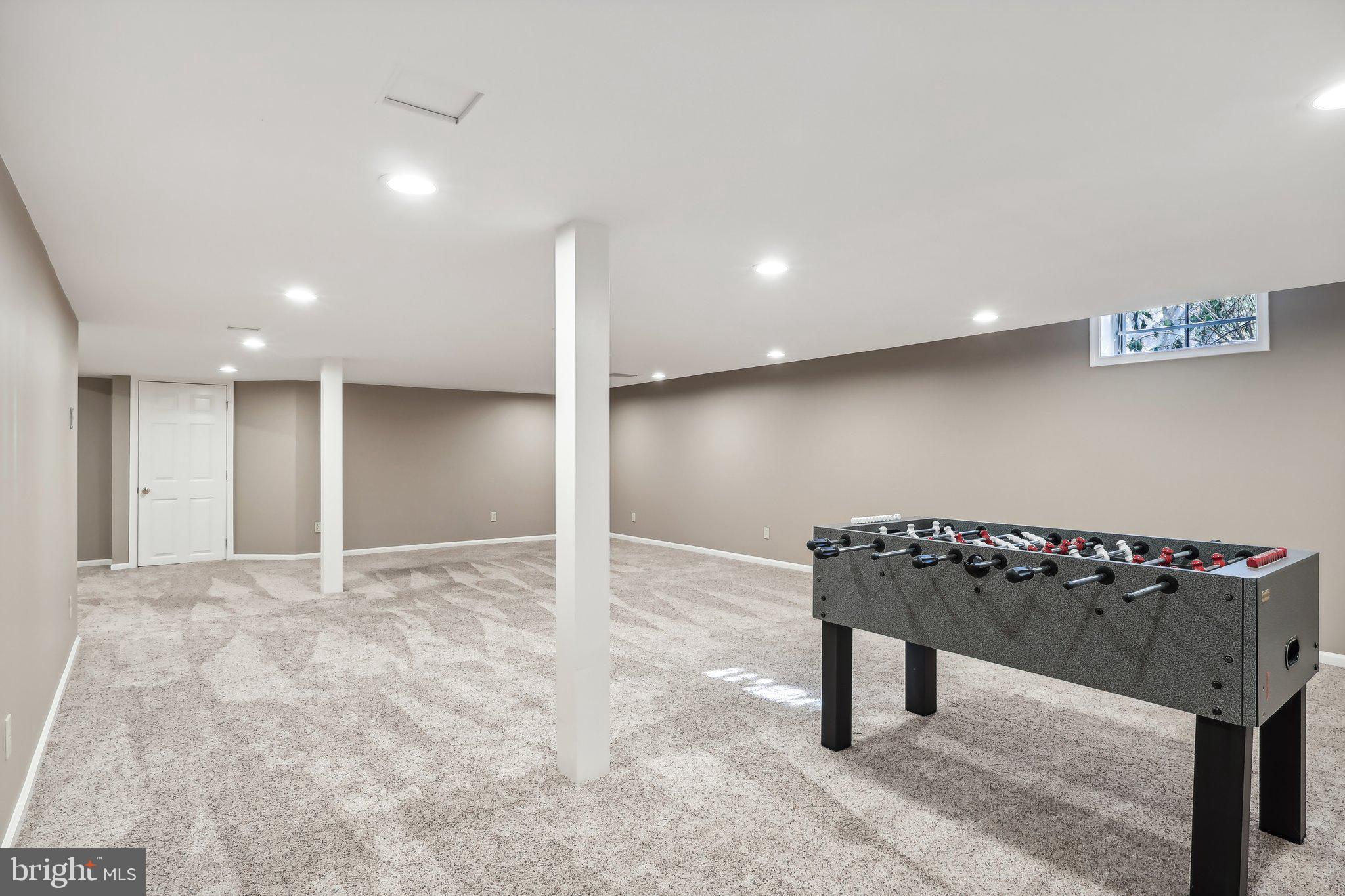 FAIRFIELD AT FARMV - Residential