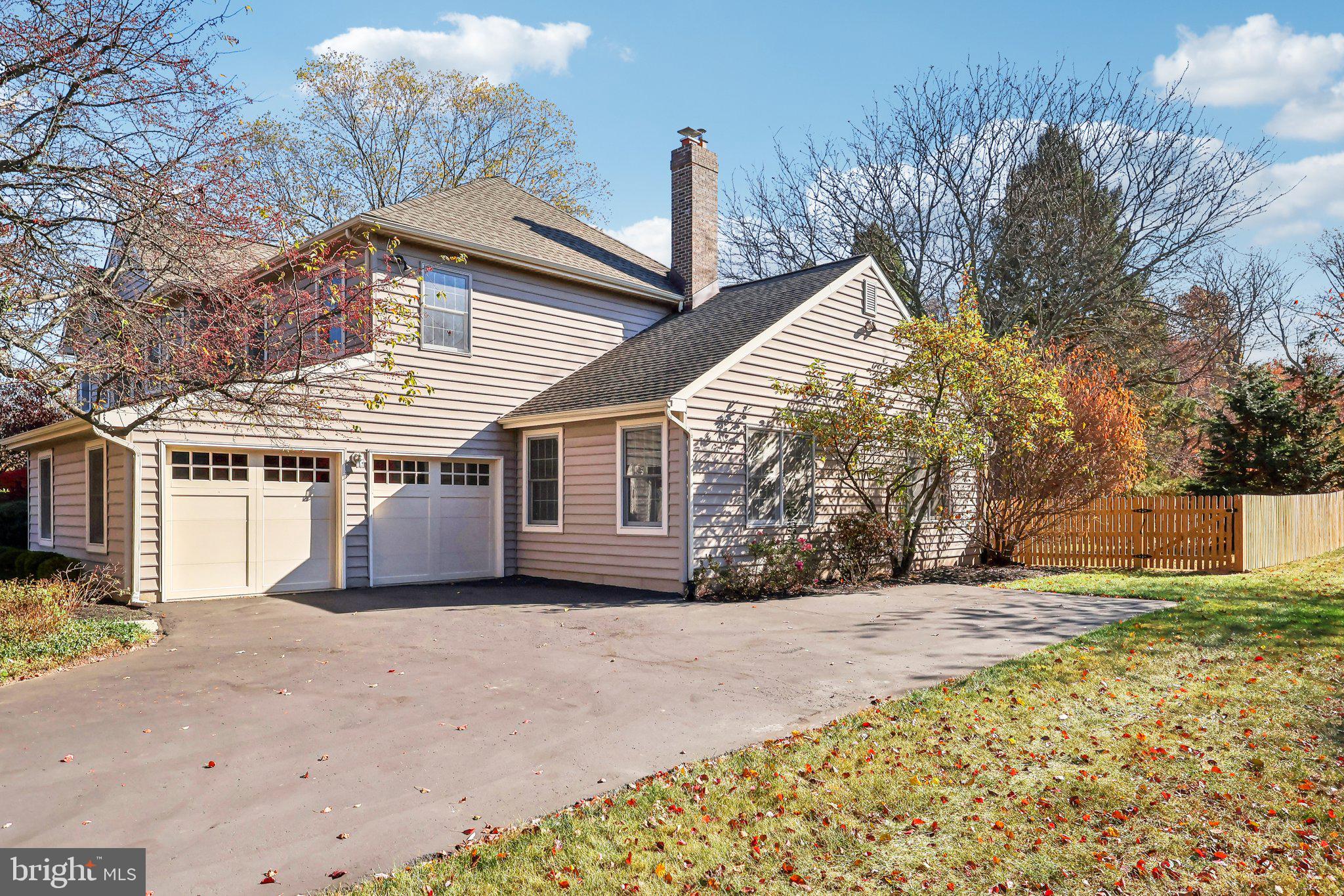 FAIRFIELD AT FARMV - Residential